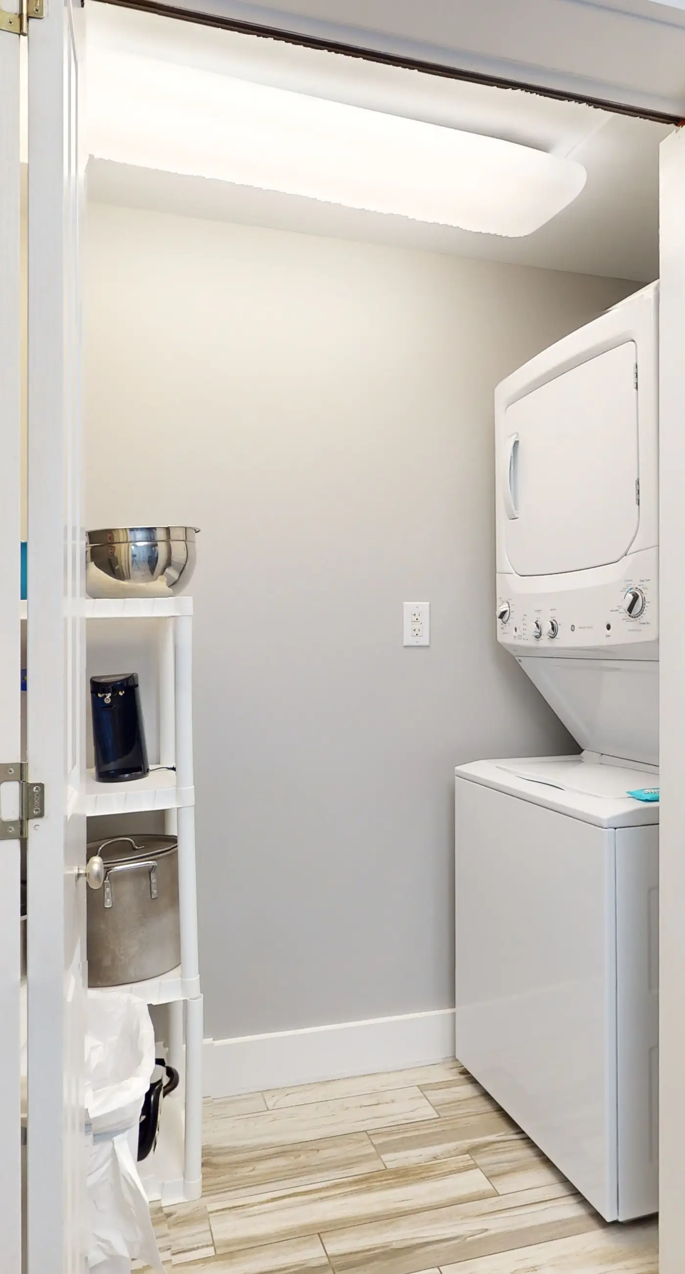 Gulf-Front Condo On Okaloosa Island Playground, 2 Hot Tubs