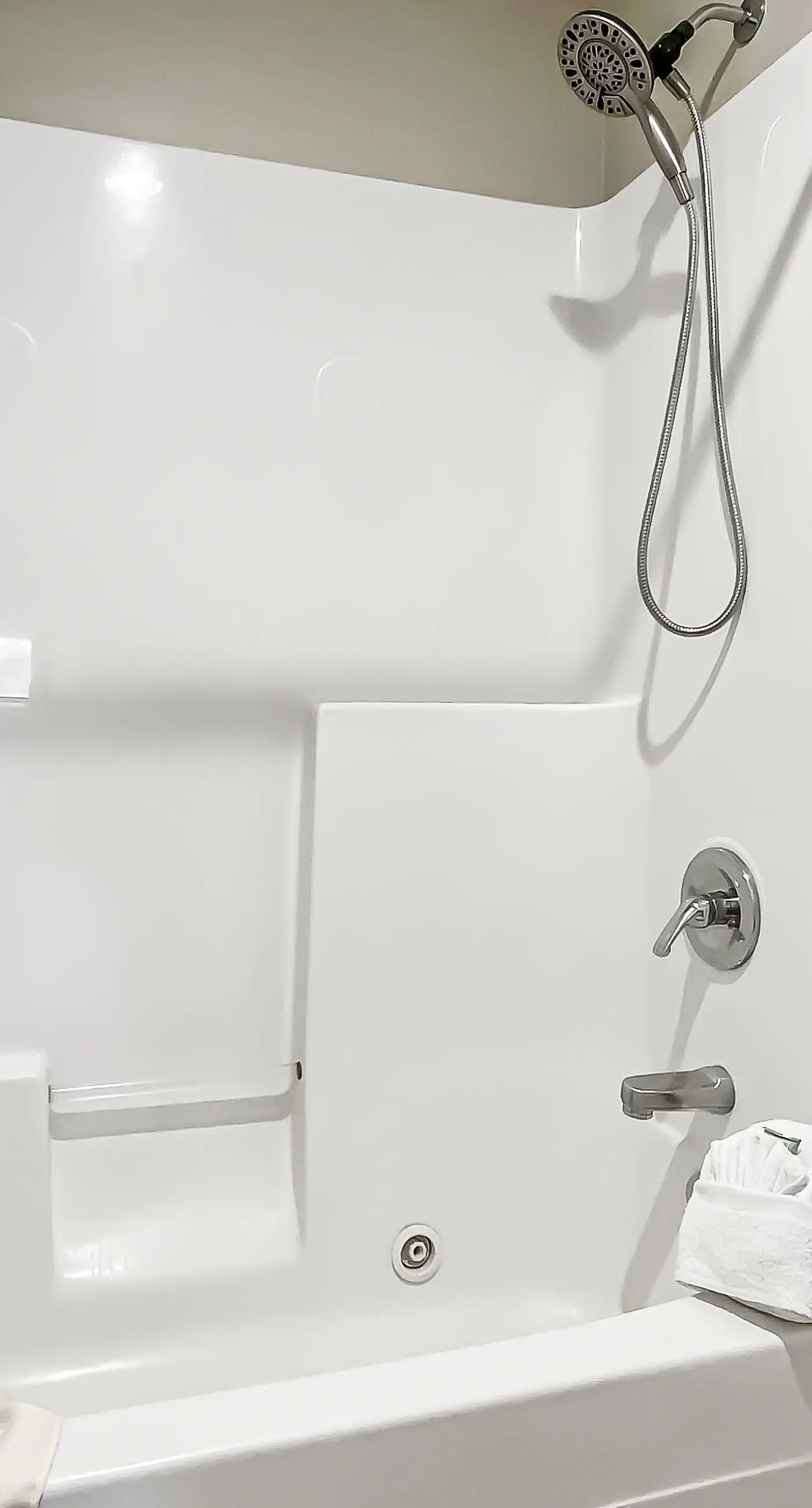 Second-Floor Gulf Front Condo with Shared Pool & Boardwalk in the Heart of Destin