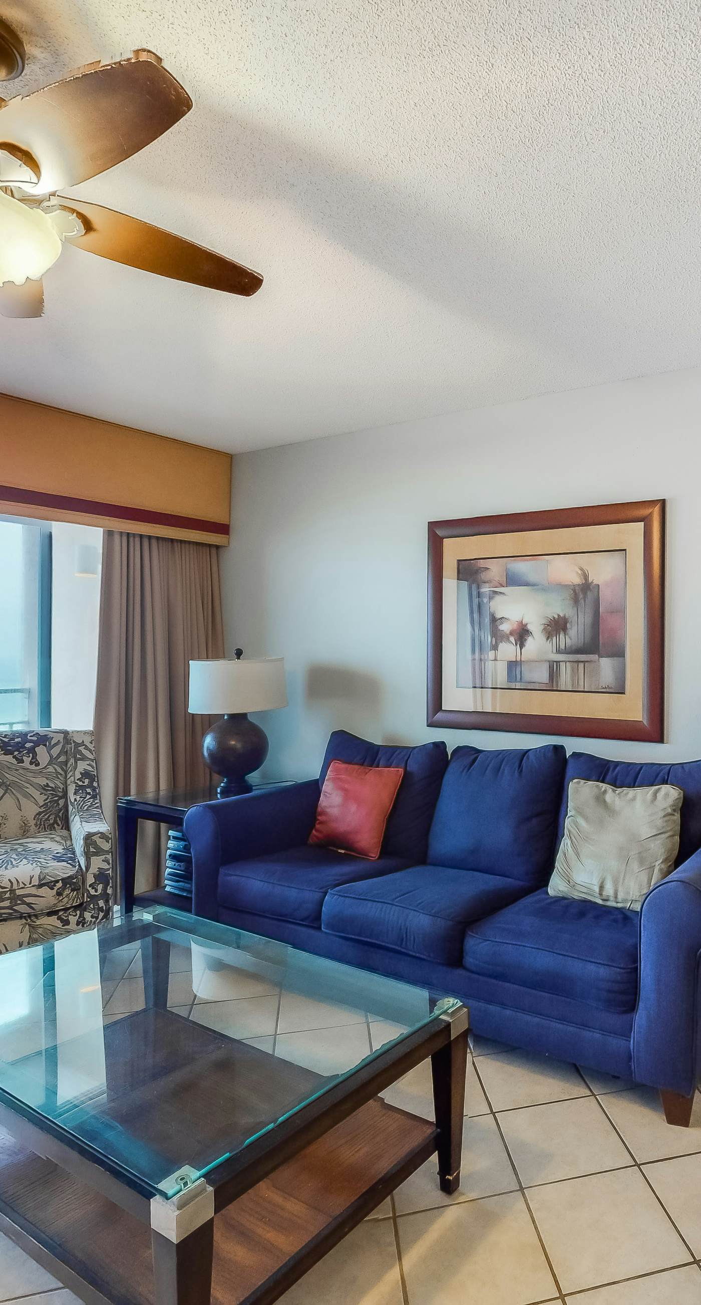 Oceanfront Condo with AC, WiFi, Shared Pool, & Seasonal Beach Service Rentals