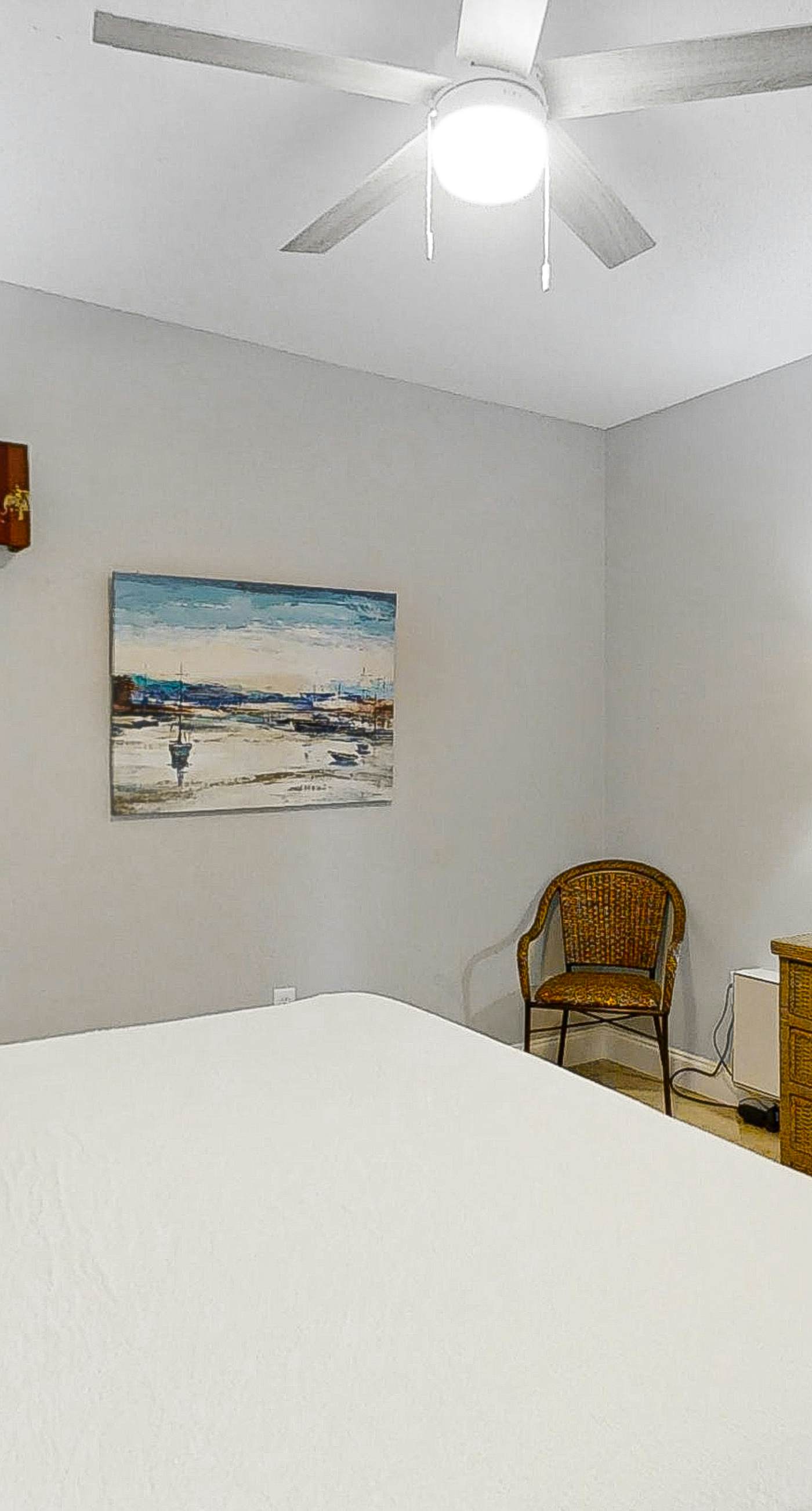 Fifth-Floor, Gulf-Front Condo w/ Balcony, Beach Access & Shared Pools/Hot Tub