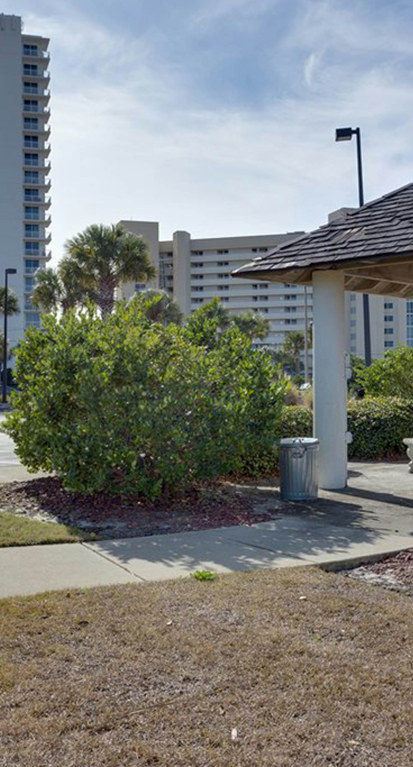 Fifth-Floor, Gulf-Front Condo w/ Balcony, Beach Access & Shared Pools/Hot Tub