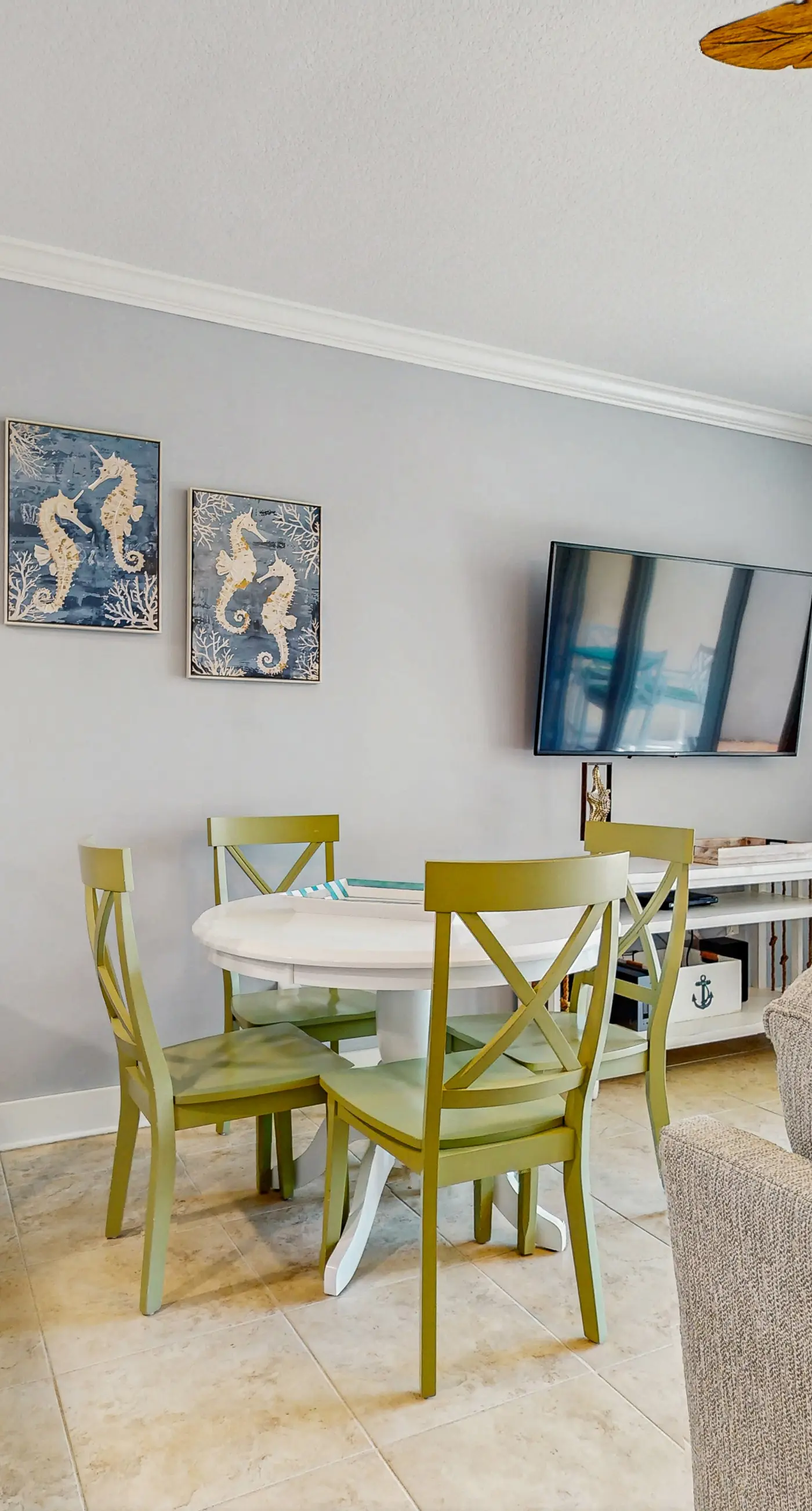 1st Floor Elegant Ground-Floor Condo At Waterscape Playground, 2 Hot Tubs