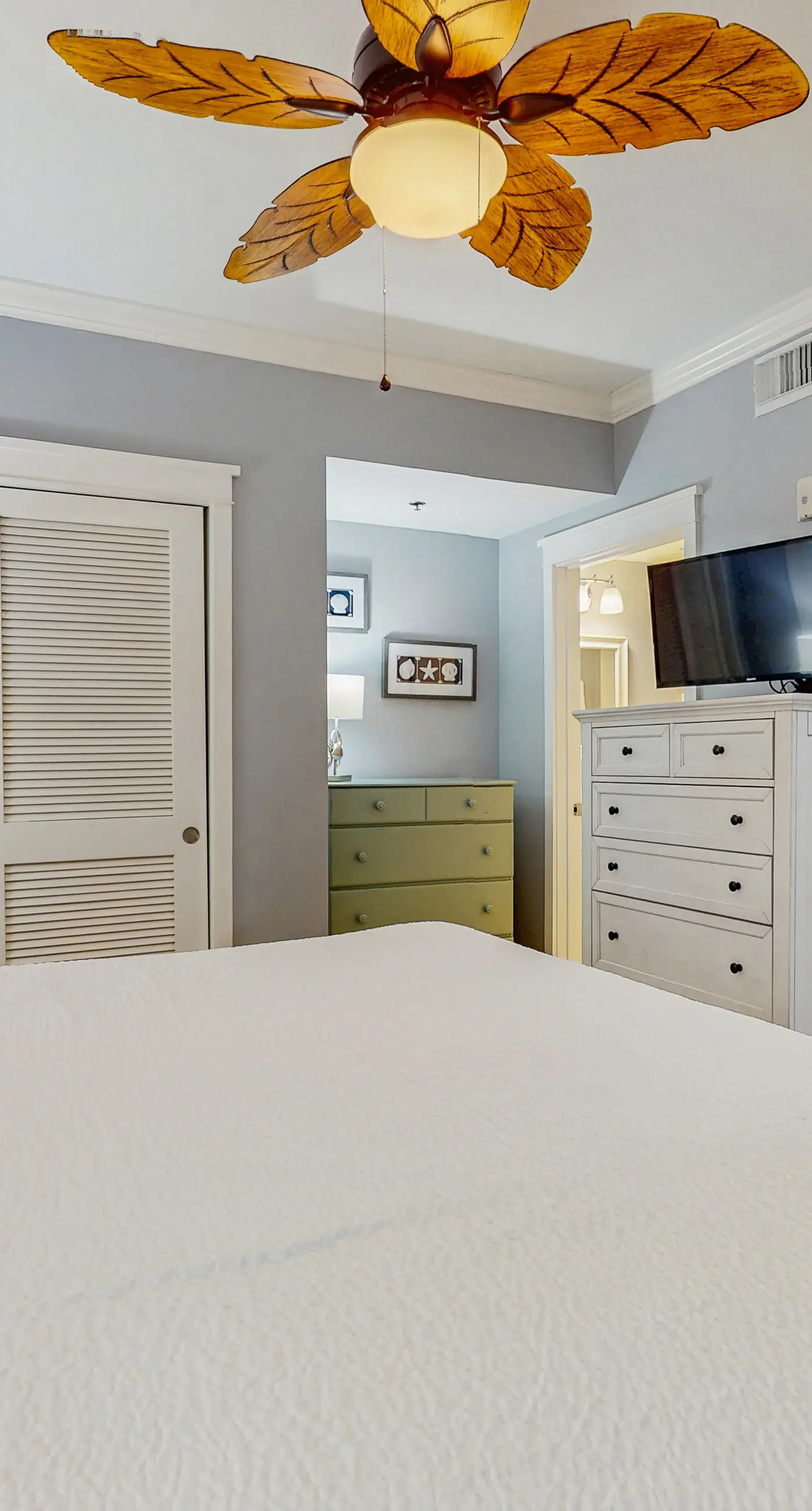 1st Floor Elegant Ground-Floor Condo At Waterscape Playground, 2 Hot Tubs