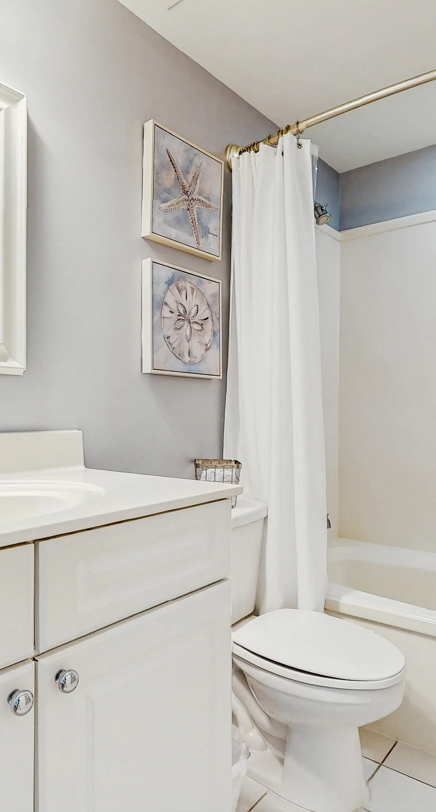 1st Floor Elegant Ground-Floor Condo At Waterscape Playground, 2 Hot Tubs