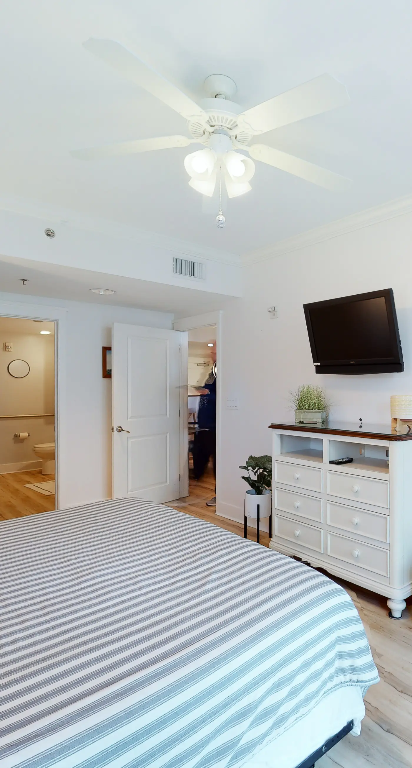 Handicap accessible ground-floor condo on Okaloosa Island Waterfall, Lazy River