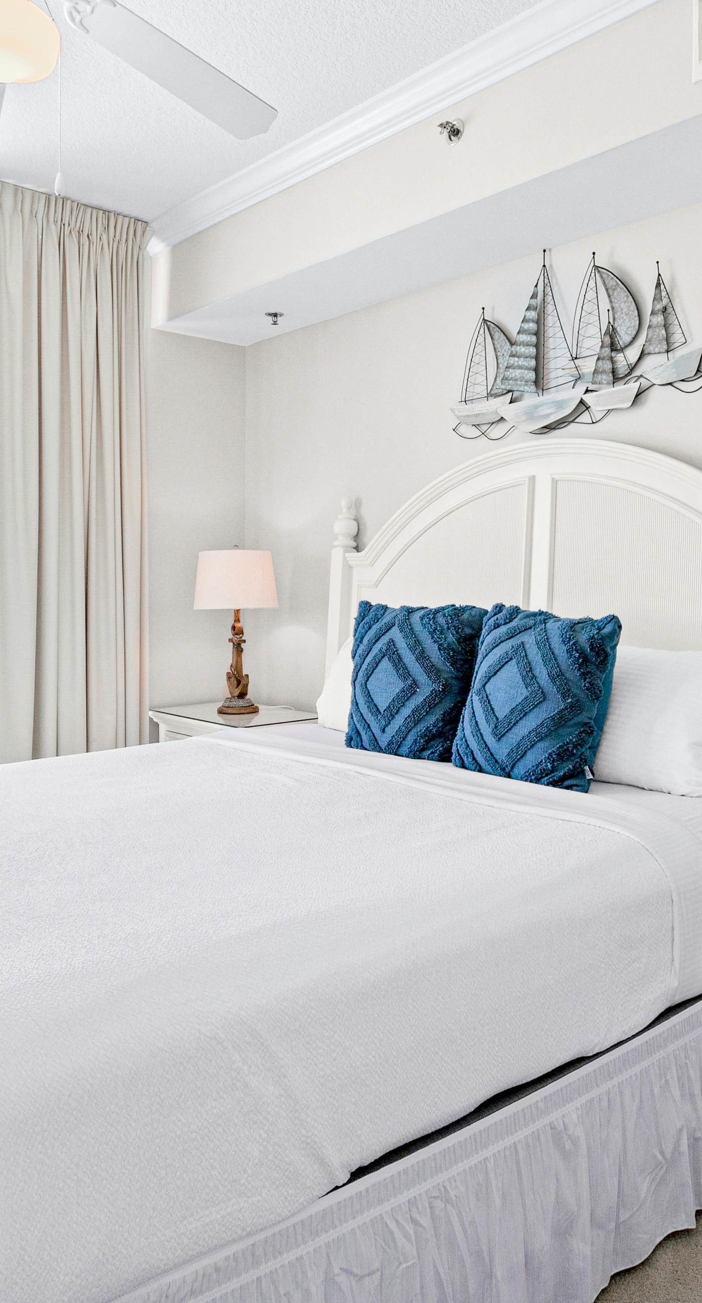 Picturesque Condo At Waterscape Expansive Balcony Waterfall, Lazy River