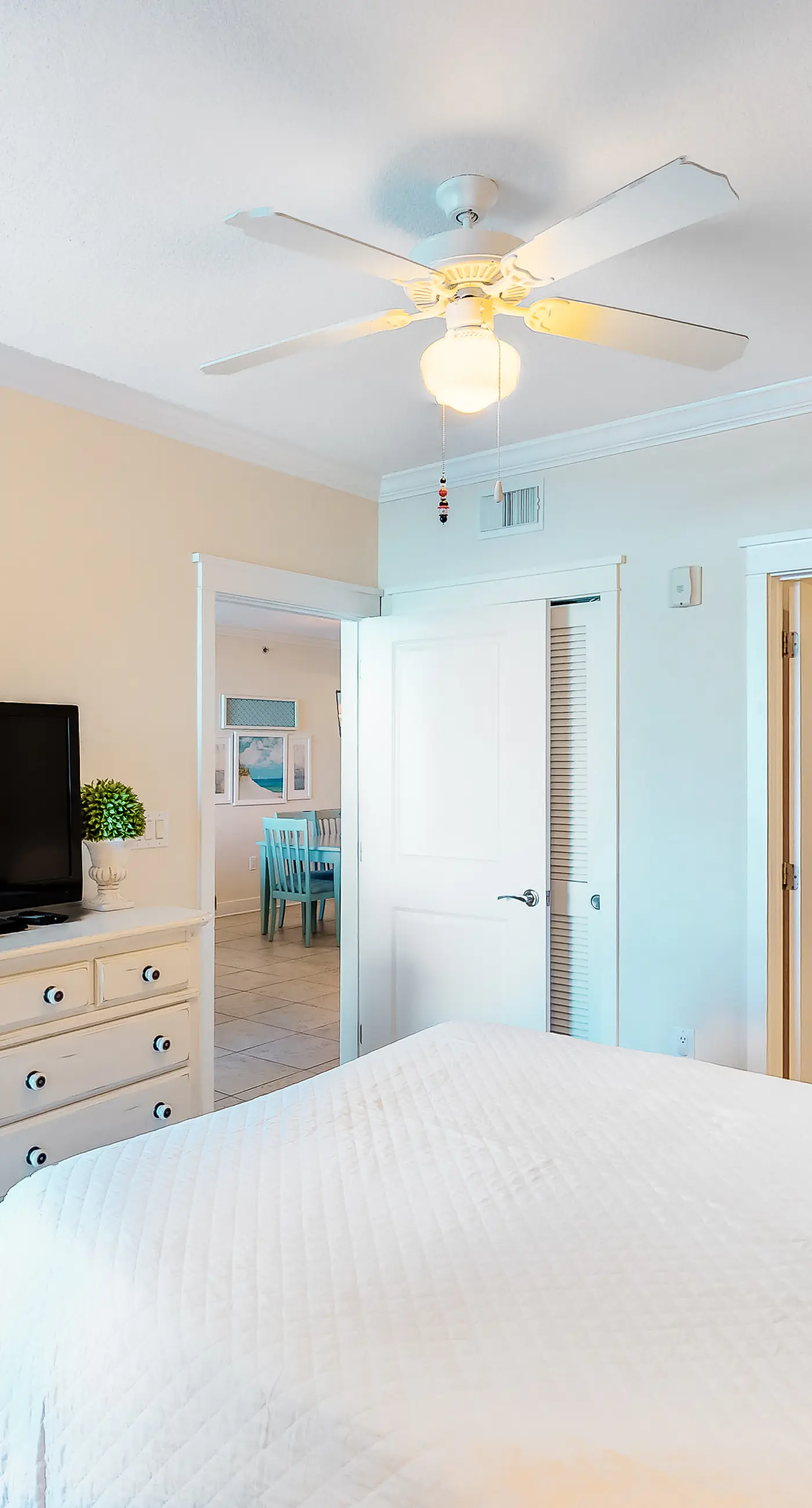 Spacious, Beach-Chic Condo At Waterscape Steps To Beach Lazy River