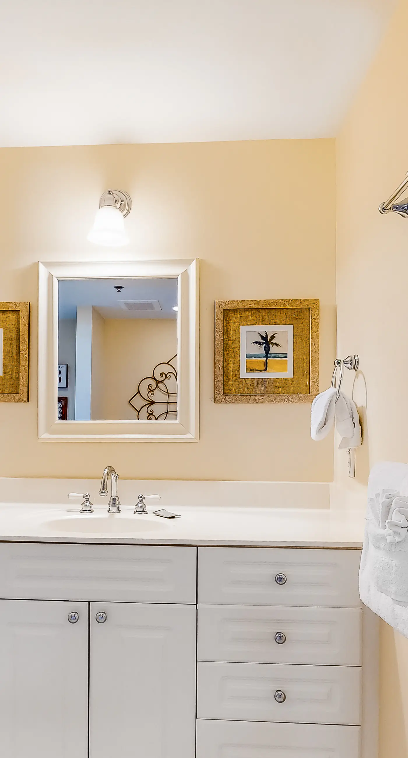 Spacious, Beach-Chic Condo At Waterscape Steps To Beach Lazy River