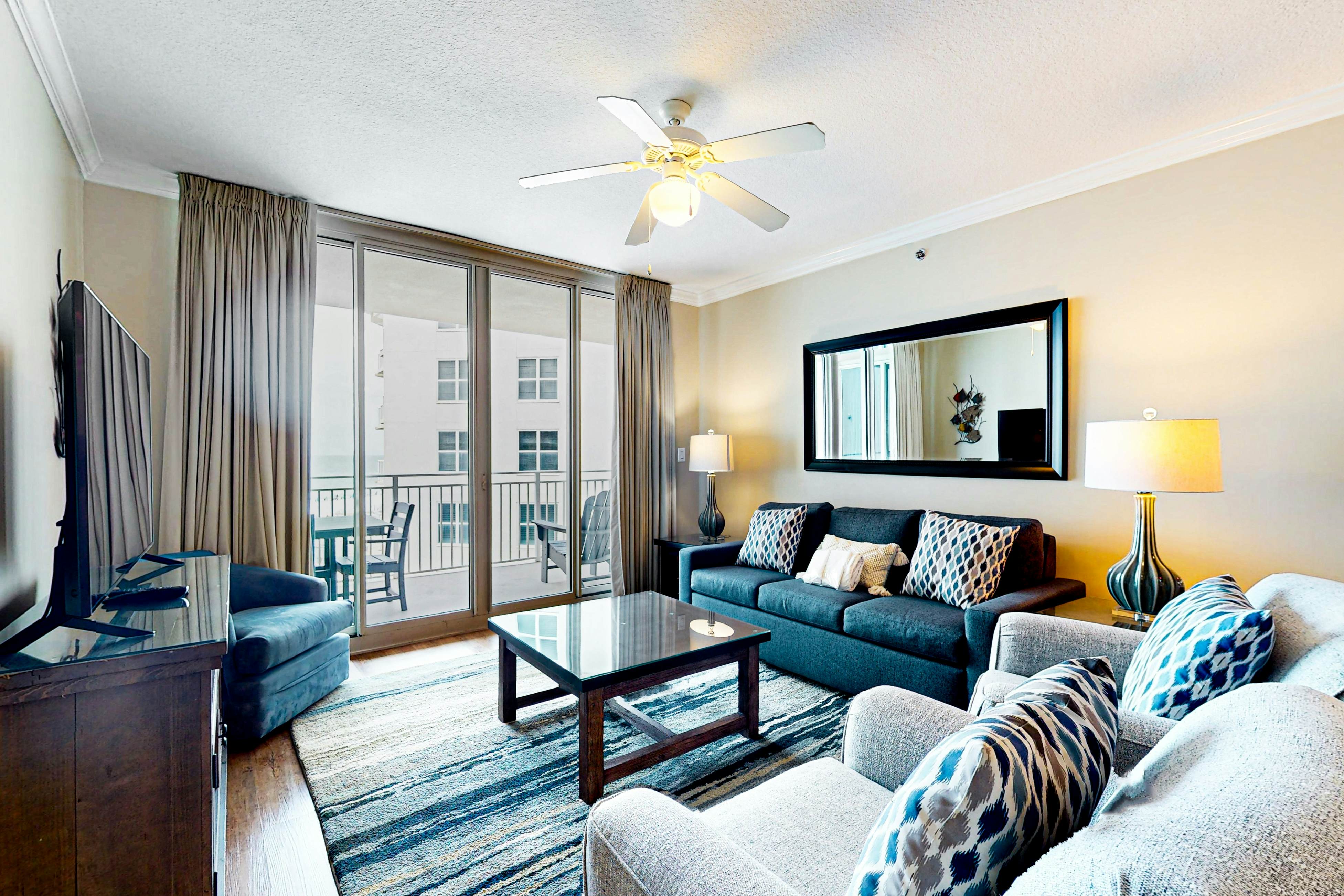 4th Floor Condo At Waterscape Children's Playground, 2 Hot Tubs