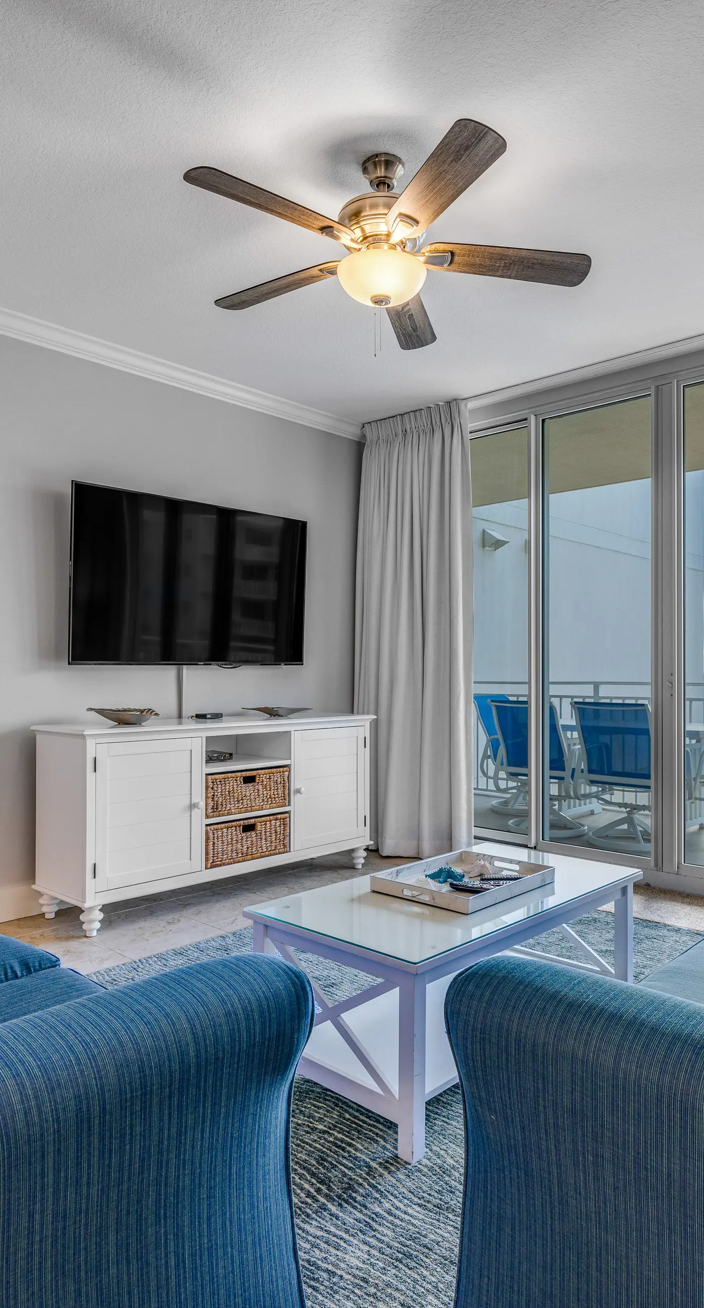 Elegant oceanfront condo with Gulf views, central AC, and shared pool & hot tub