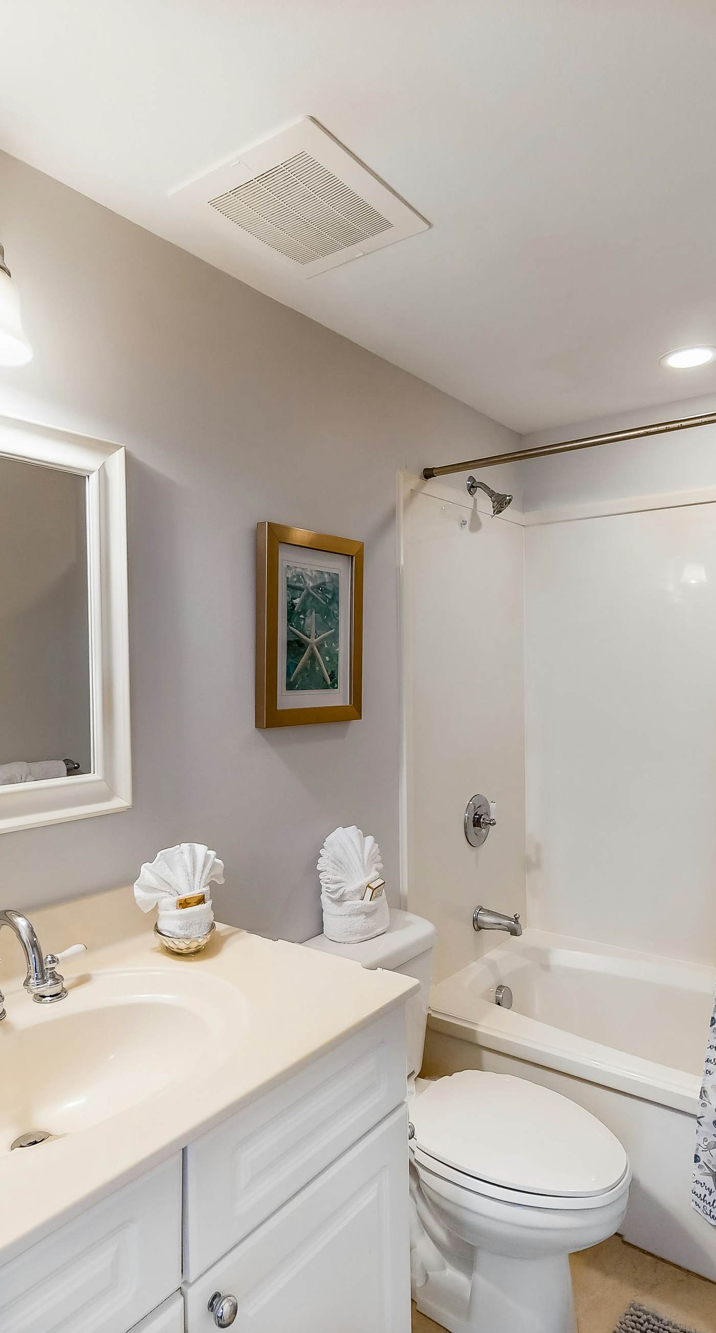 5th Floor Lovely Spacious Condo At Waterscape Waterfall, Lazy River