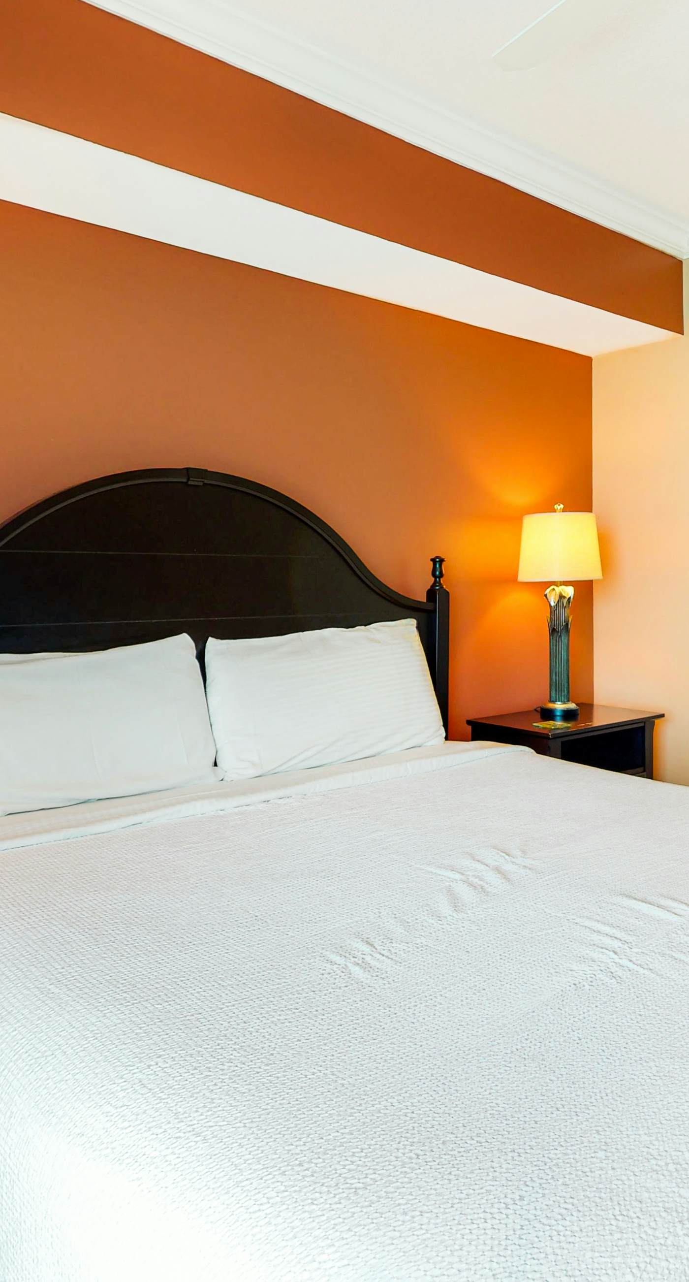 5th Floor Gulf-Front Condo w/Free WiFi, Shared Hot Tub, Outdoor Pool, & More