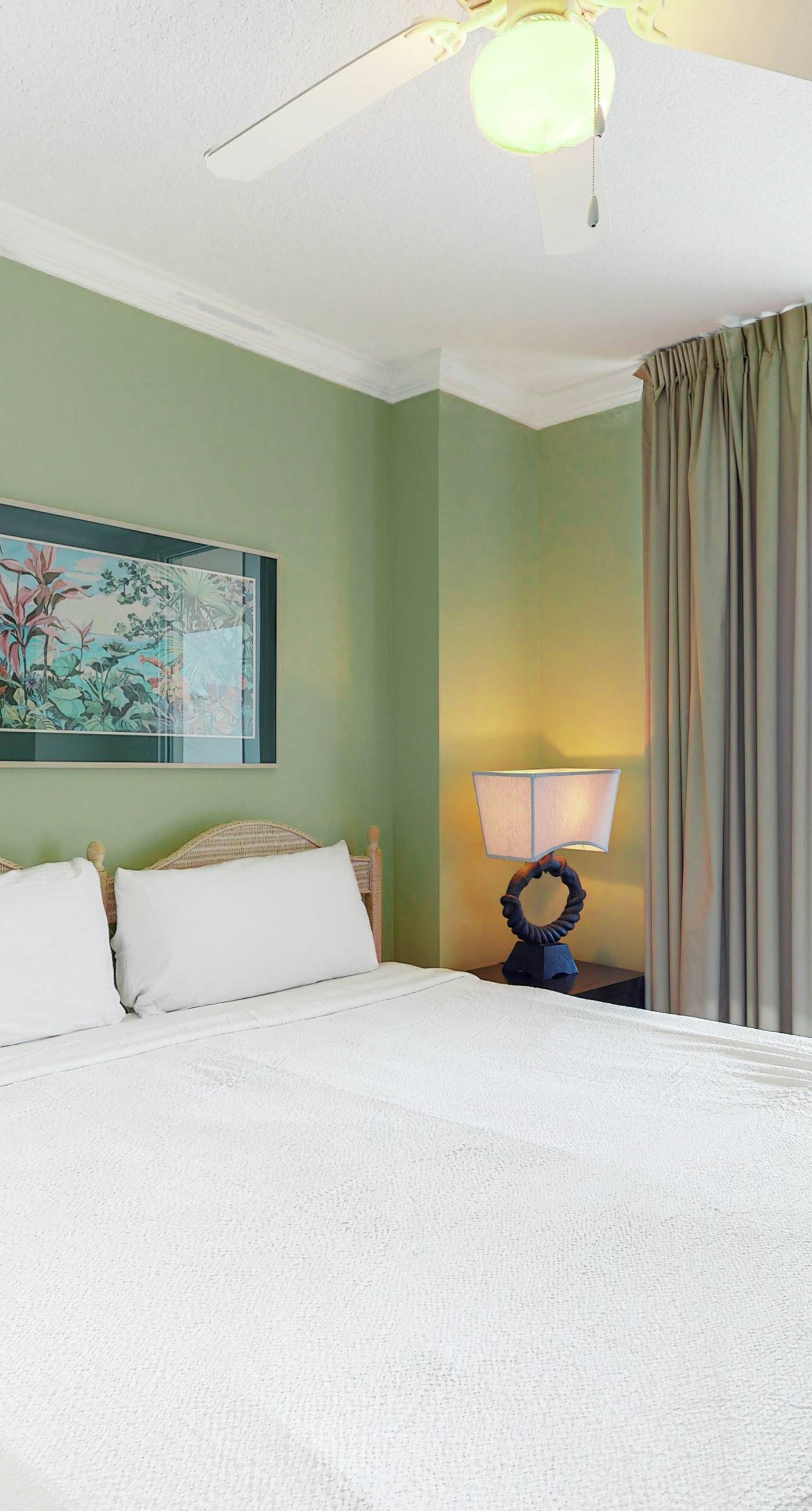 5th Floor Gulf-Front Condo w/Free WiFi, Shared Hot Tub, Outdoor Pool, & More