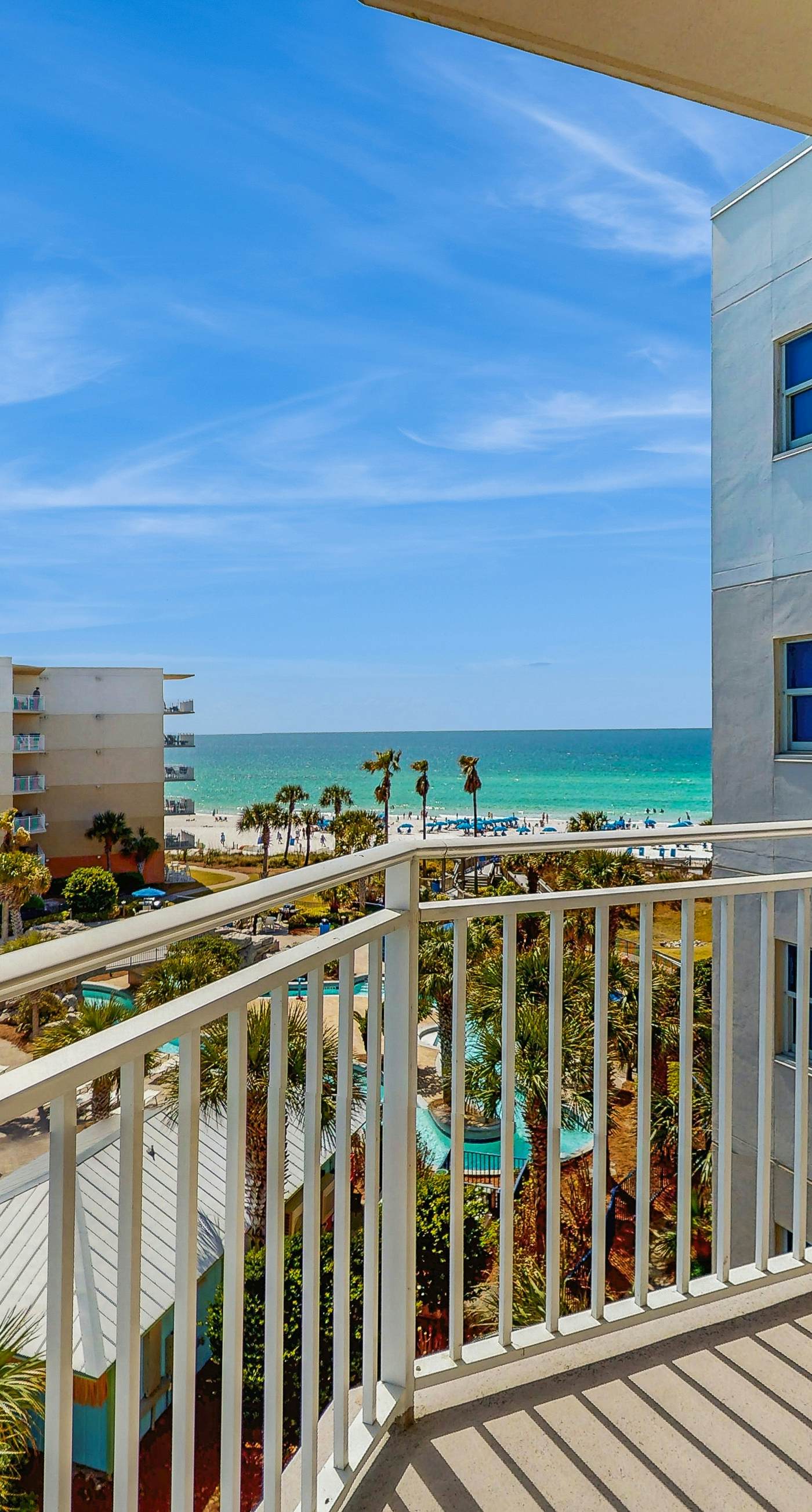 Bright, Welcoming Condo On Okaloosa Island Steps To Beach Lazy River