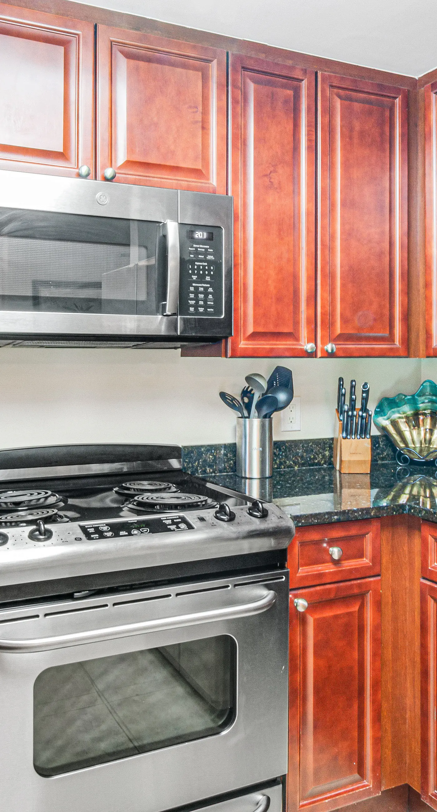 2nd Floor Cozy Condo At Waterscape 490 Feet Of Private Beach