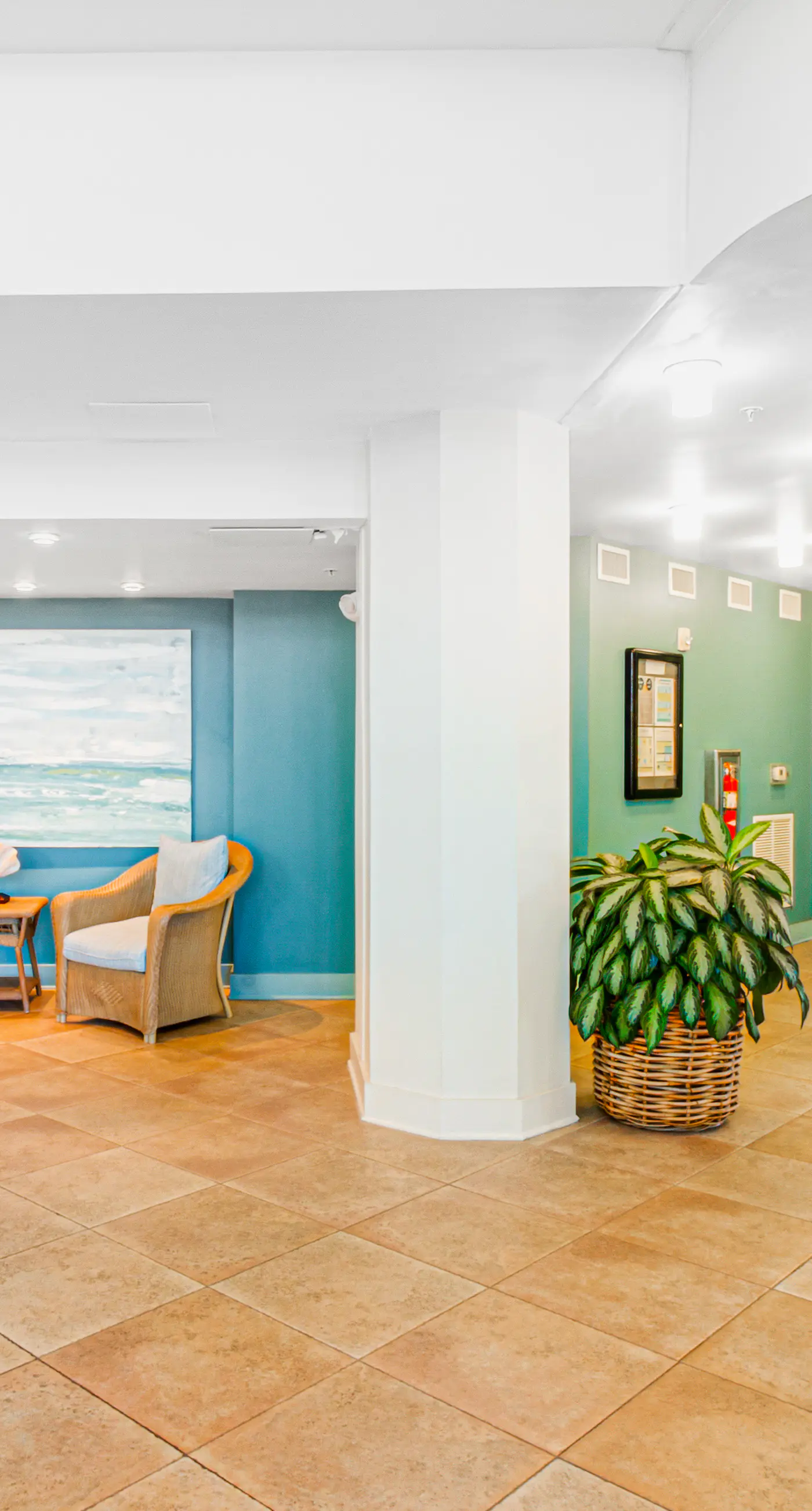 2nd Floor Cozy Condo At Waterscape 490 Feet Of Private Beach