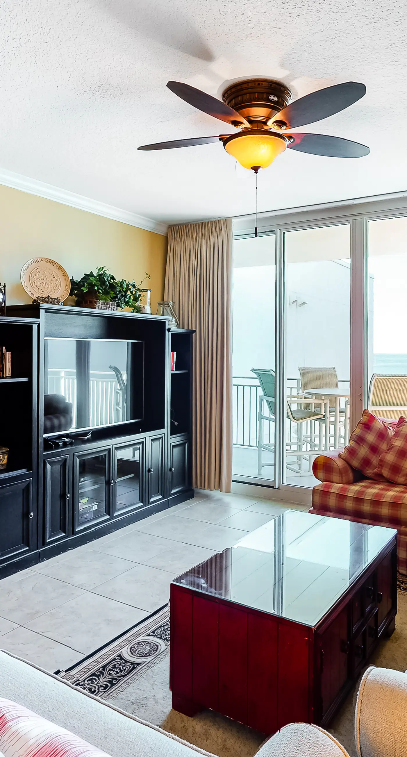6th Floor Inviting Condo At Waterscape 490 Feet Of Private Beach