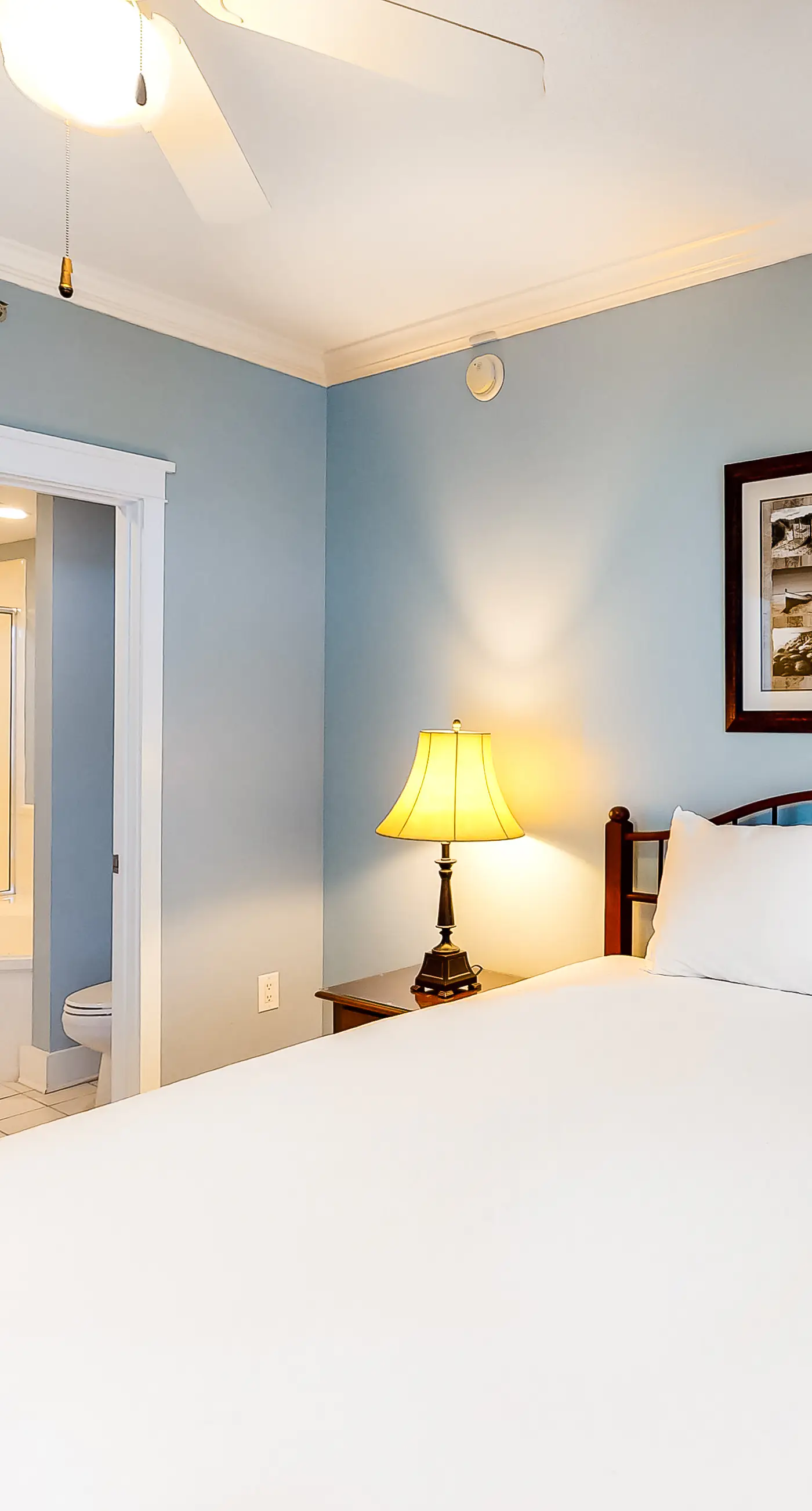 6th Floor Inviting Condo At Waterscape 490 Feet Of Private Beach