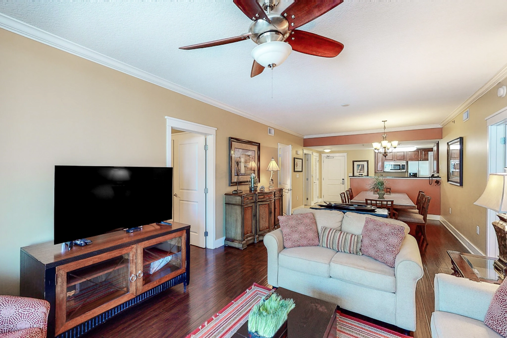 Inviting, Spacious Condo On Okaloosa Island Playground, 2 Hot Tubs