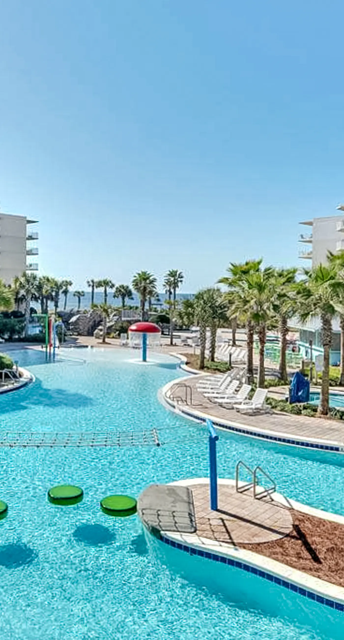 Newly renovated, 1st-floor condo with seasonal beach service & beach views