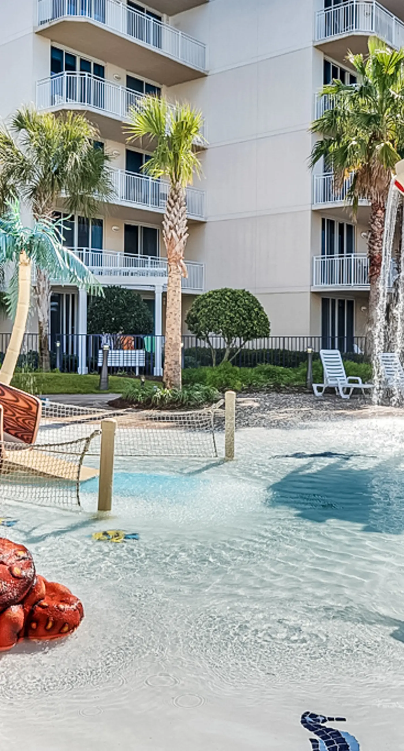 Newly renovated, 1st-floor condo with seasonal beach service & beach views