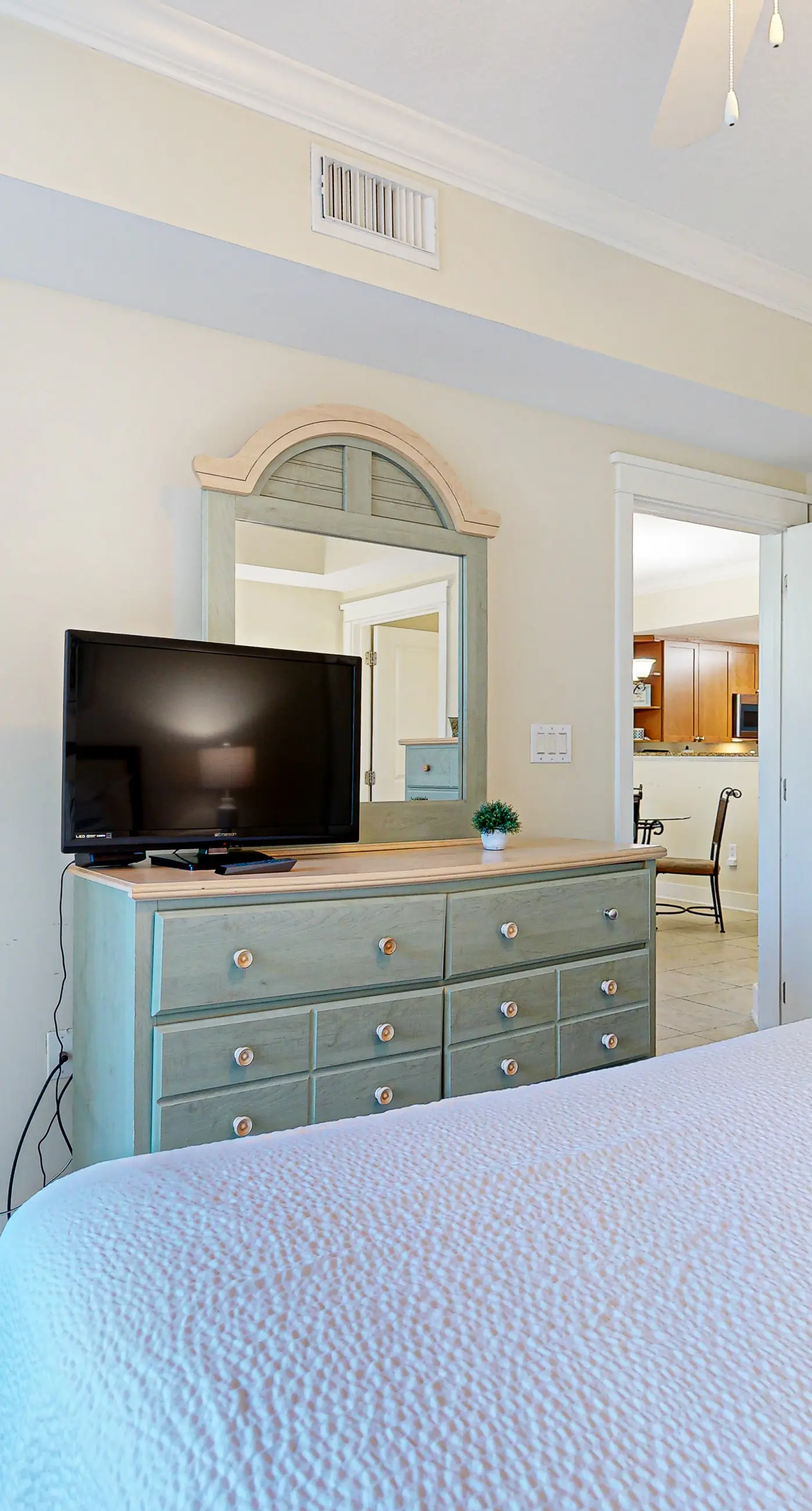 Picturesque Condo At Waterscape Steps To Beach 490 Feet Of Private Beach