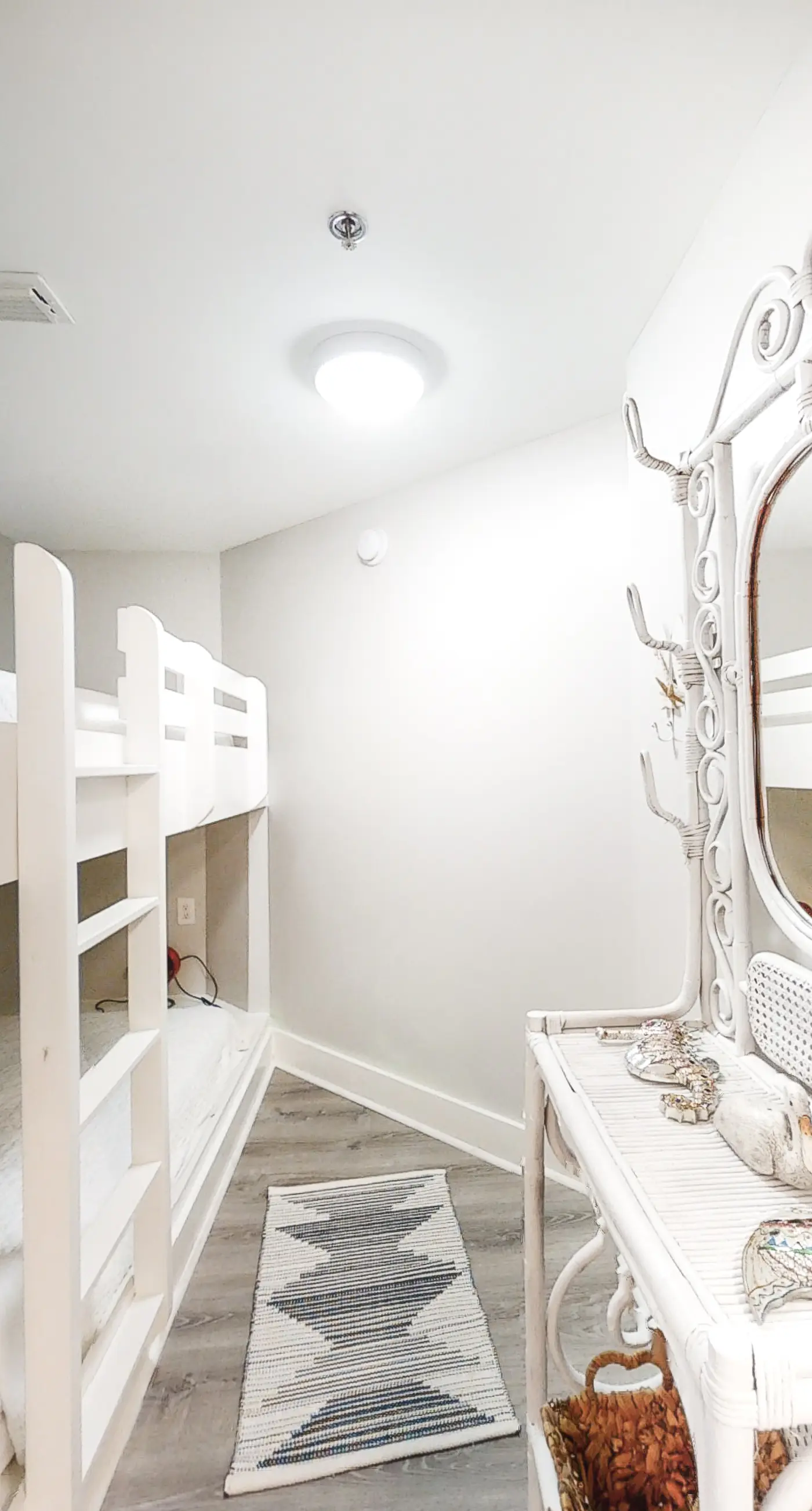 2nd Floor Welcoming Condo At Waterscape Children's Playground, 2 Hot Tubs
