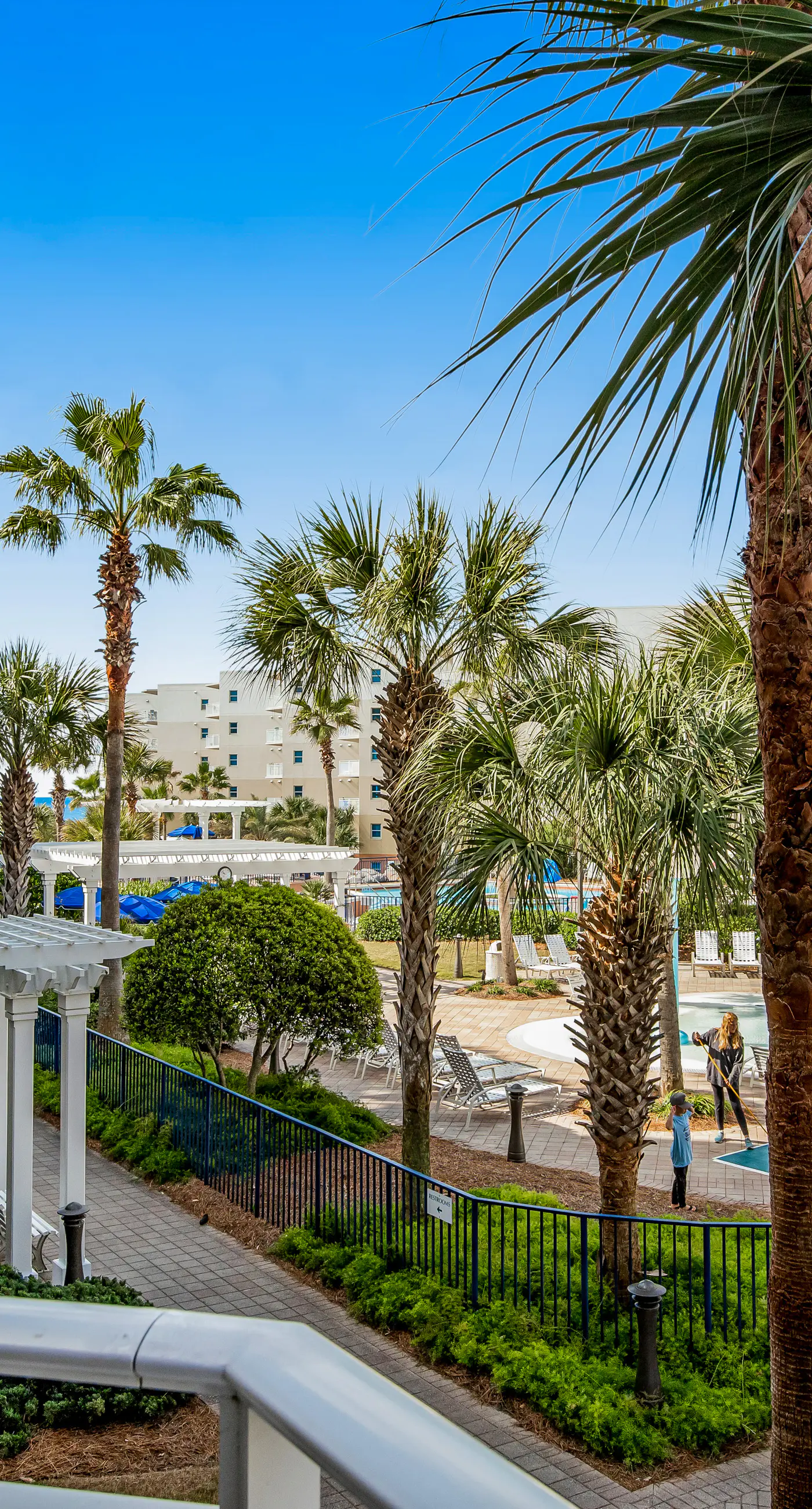 3rd Floor Condo At Waterscape 490 Feet Of Private Beach