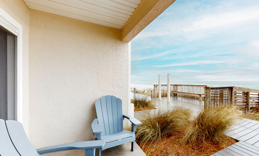 1st-Floor Condo in Heart of Destin with Beach Boardwalk, Gulf Front, Shared Pool