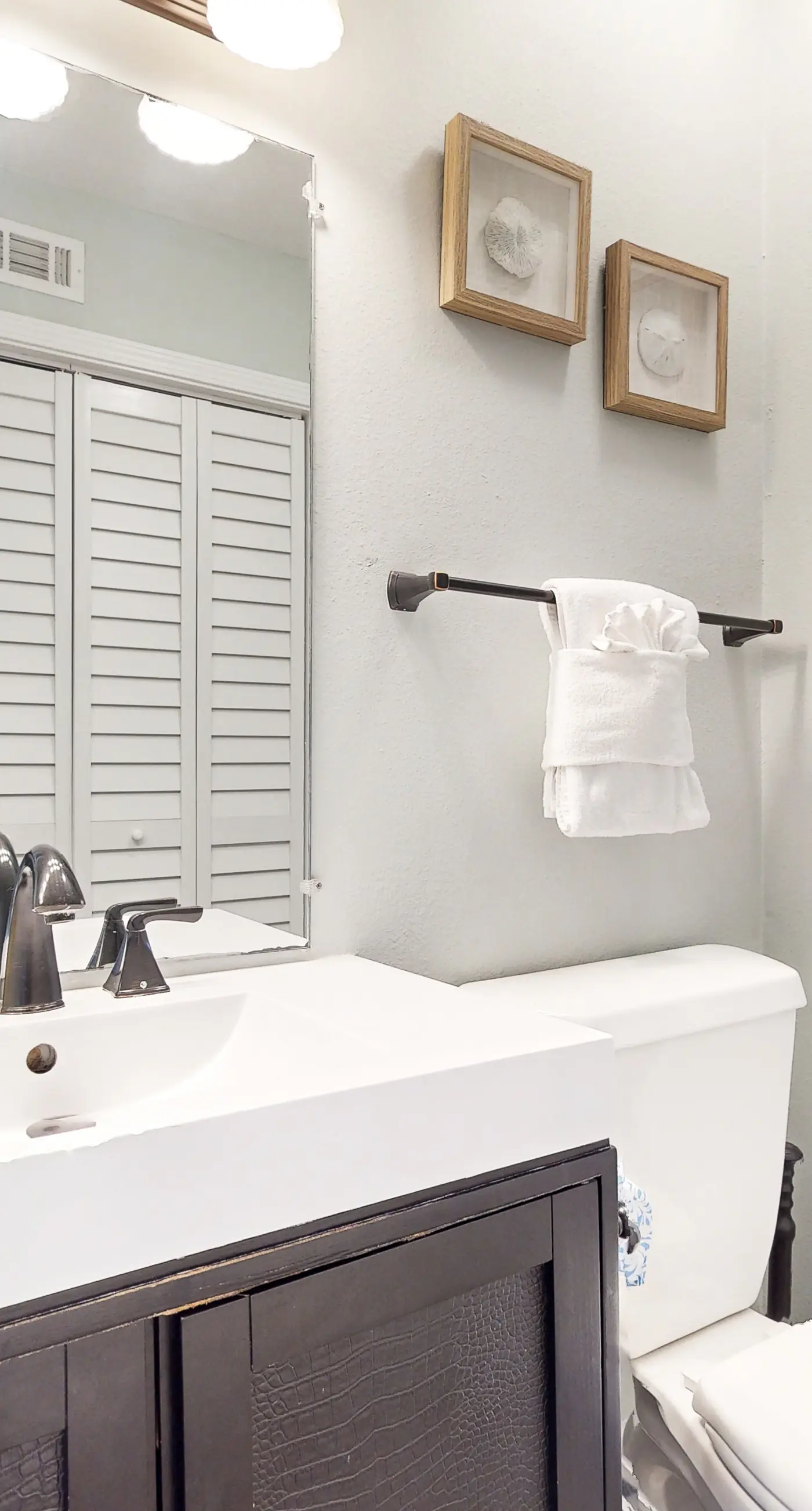 Upgraded Gulf Beachfront Condo with WiFi, Shared Pool, & Seasonal Beach Service