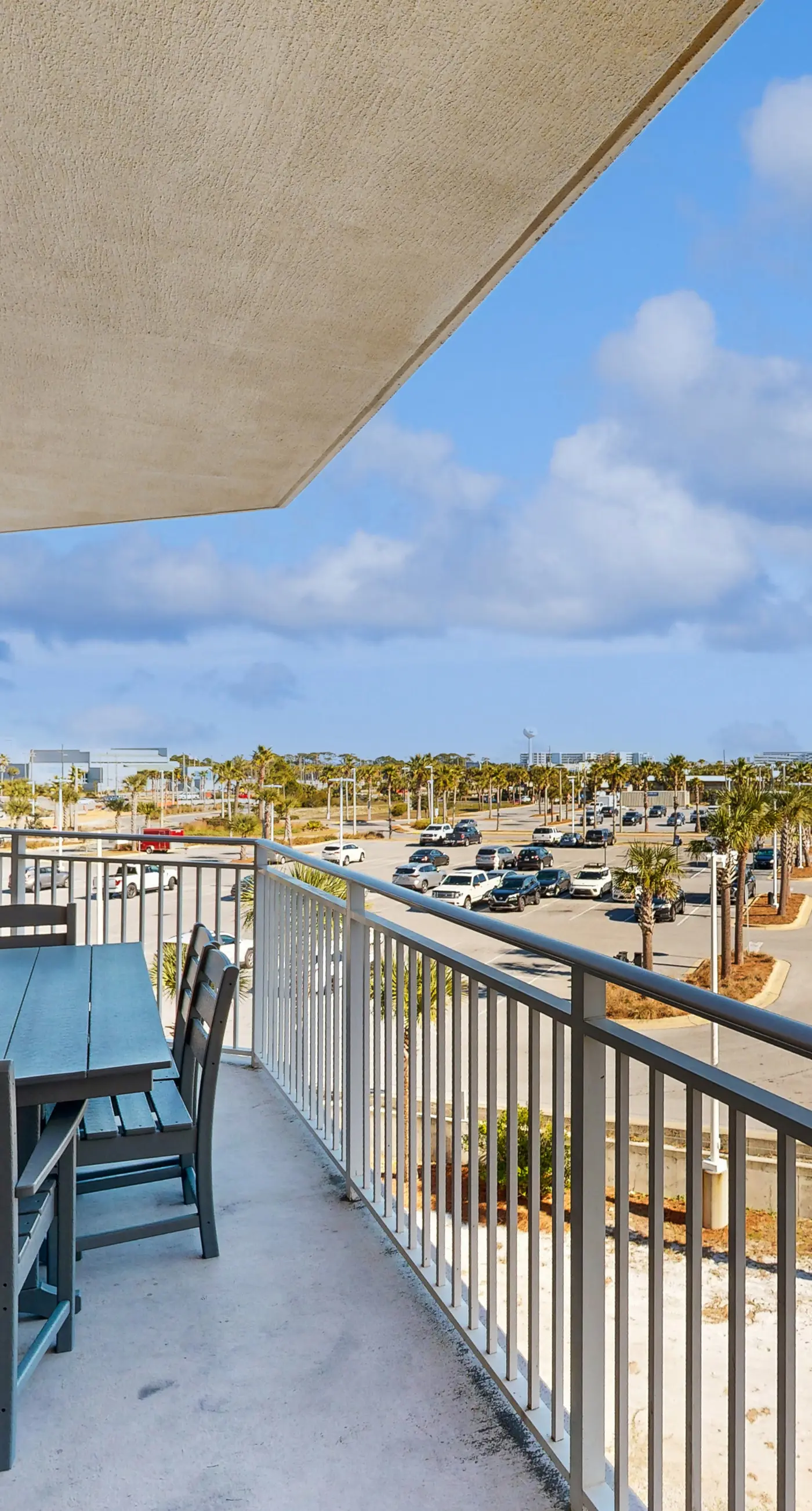 3rd Floor Upscale, Welcoming Condo At Waterscape Waterfall, Lazy River
