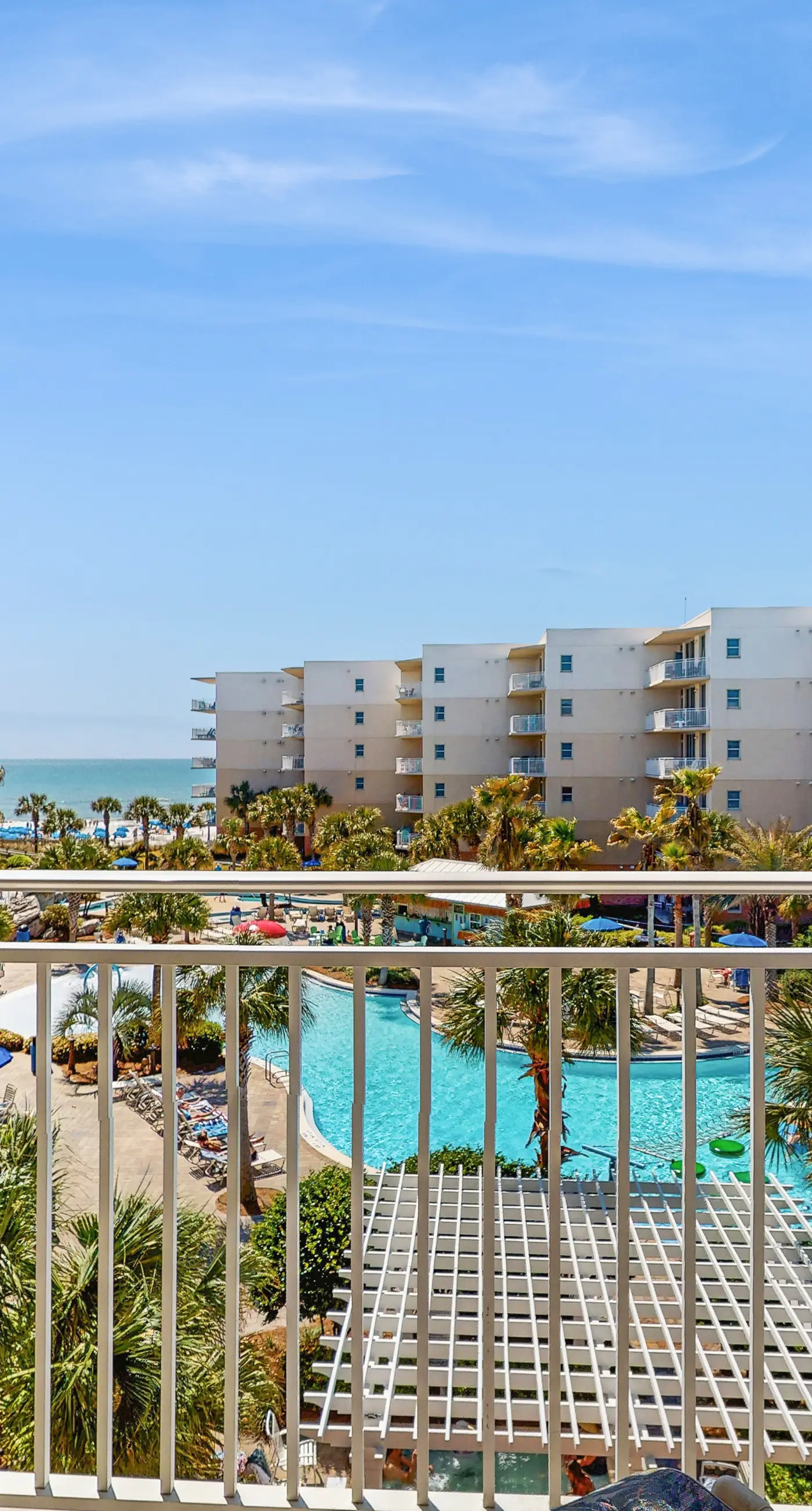 Beautiful, Spacious Condo At Waterscape Children's Playground, 2 Hot Tubs