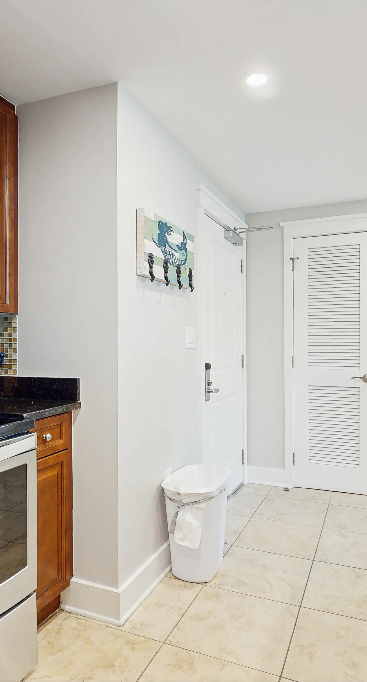 Beautiful, Spacious Condo At Waterscape Children's Playground, 2 Hot Tubs