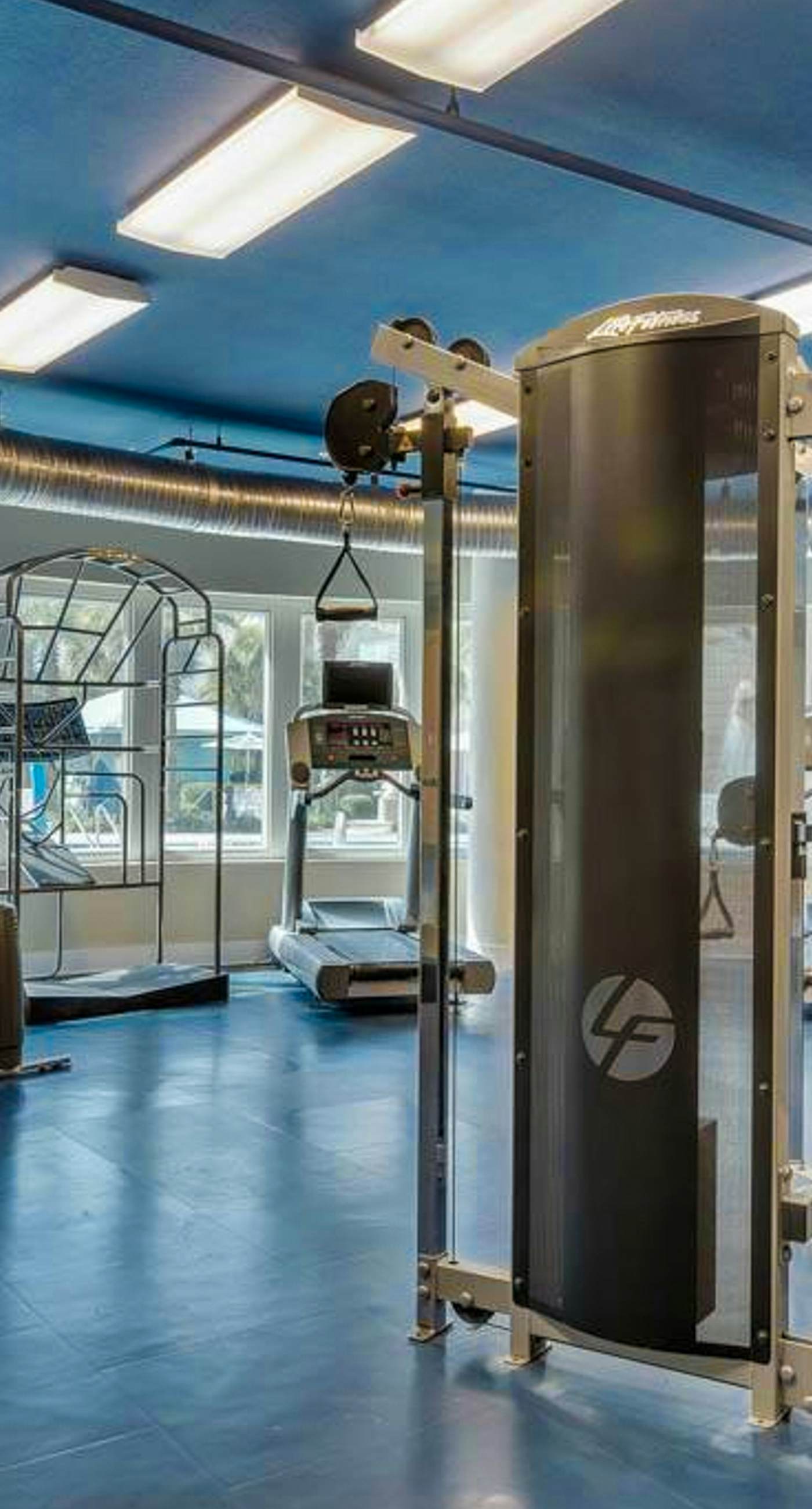 4th-floor beach-chic condo at waterscape - waterfall & lazy river