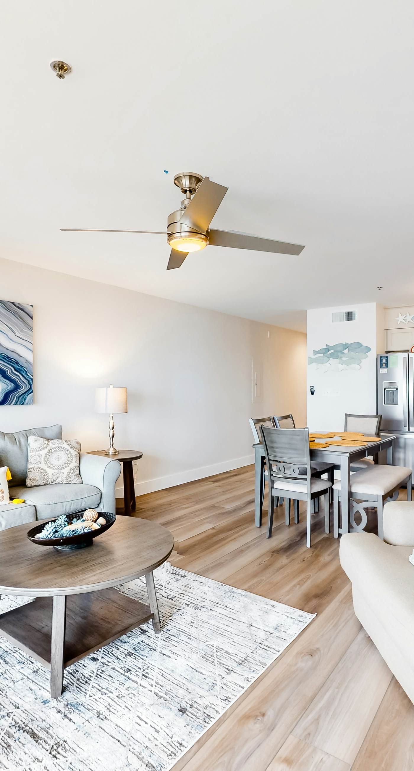 Beautiful Gulf Condo with Balcony, Outdoor Shower & Shared Pool