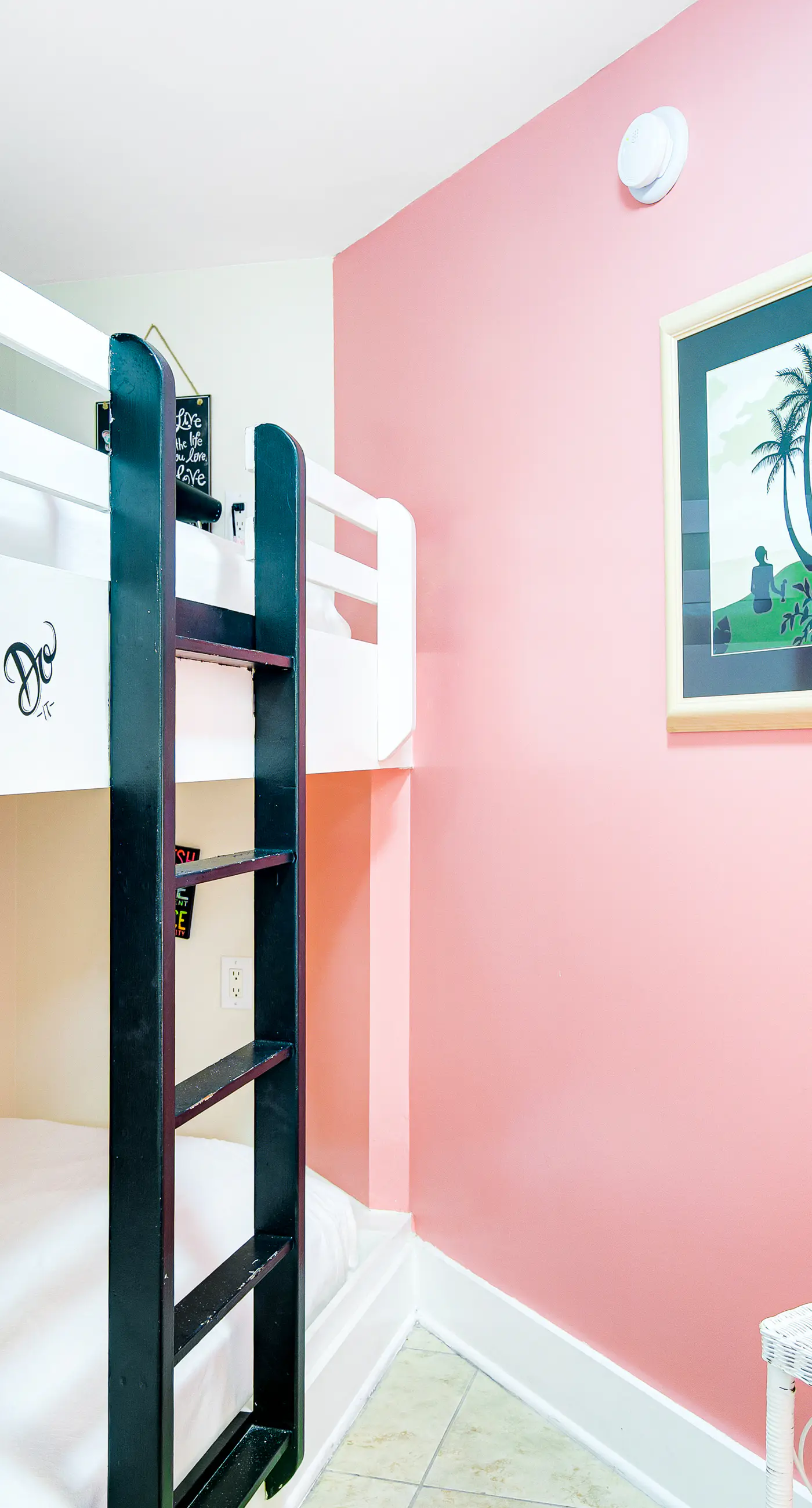 5th Floor Bright, Welcoming Condo At Waterscape Waterfall, Lazy River