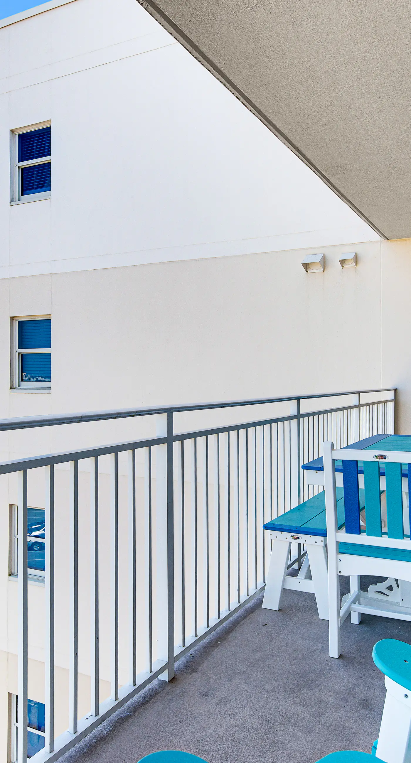 5th Floor Bright, Welcoming Condo At Waterscape Waterfall, Lazy River