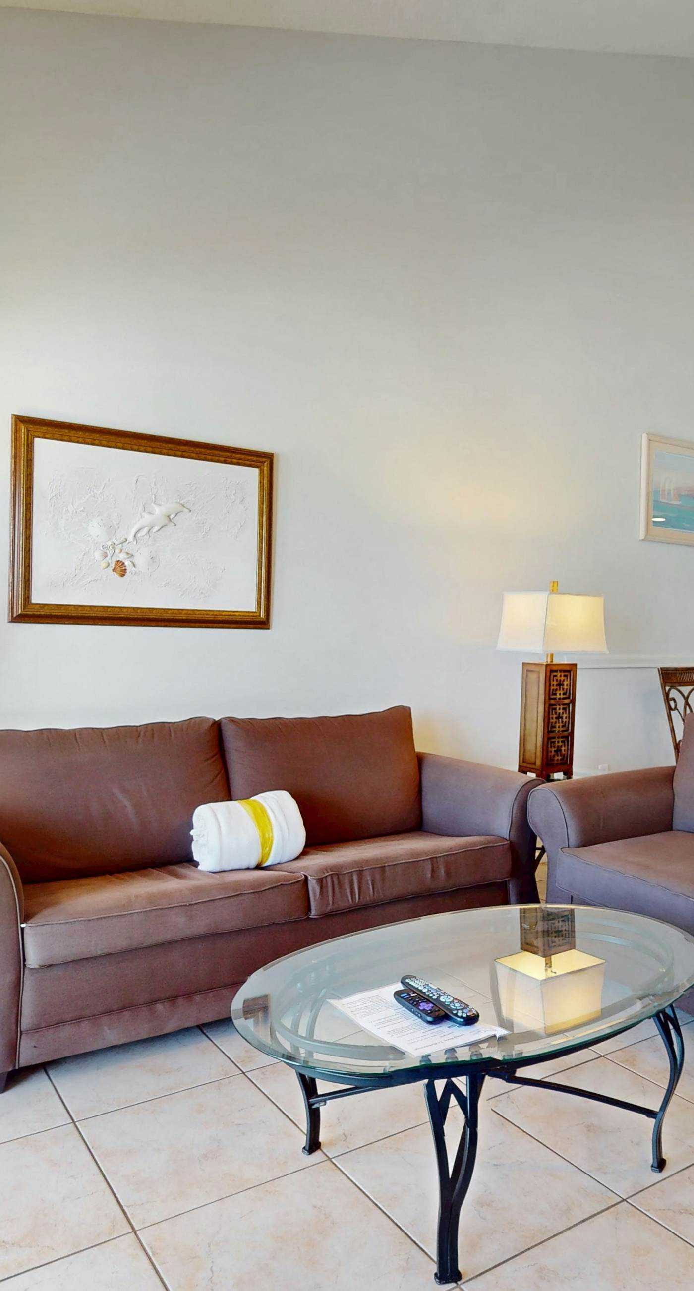 Wonderful condo with Gulf view, grill, pools & beach access