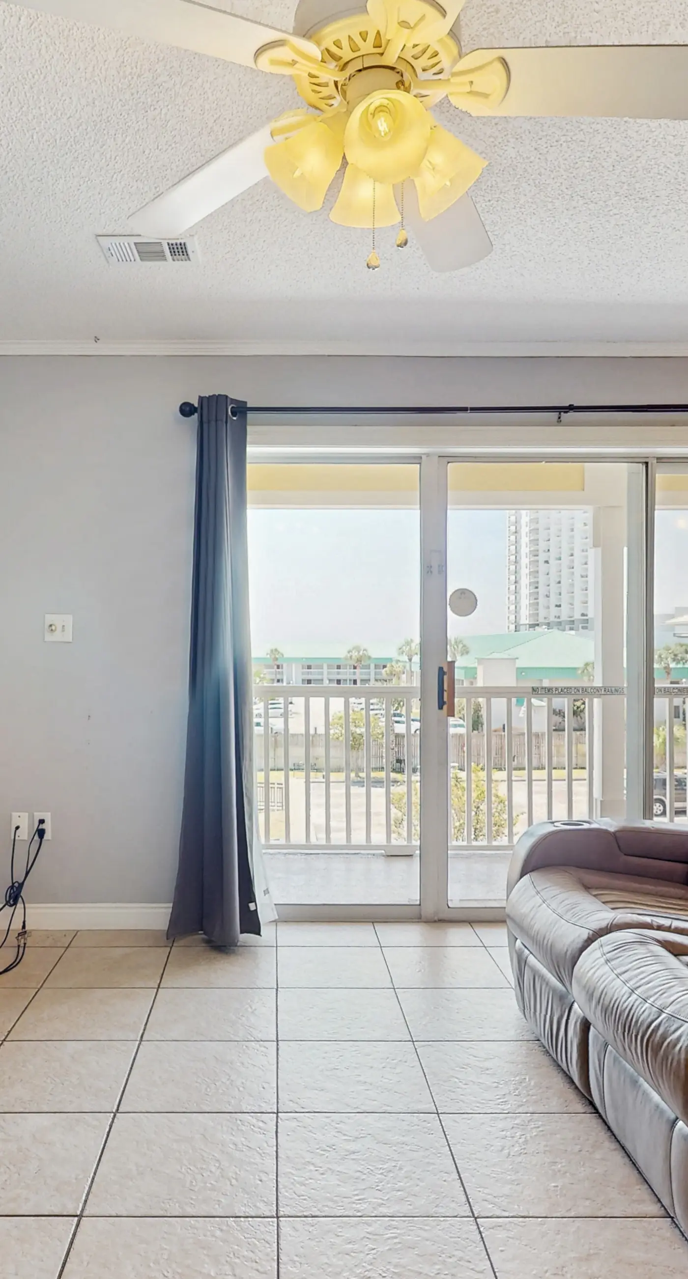 Family-Friendly Condo with Shared Pool, WiFi, Private Washer/Dryer, & Central AC