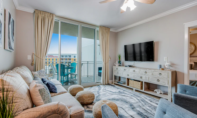 Spacious, Beachy Condo At Waterscape Children's Playground, 2 Hot Tubs