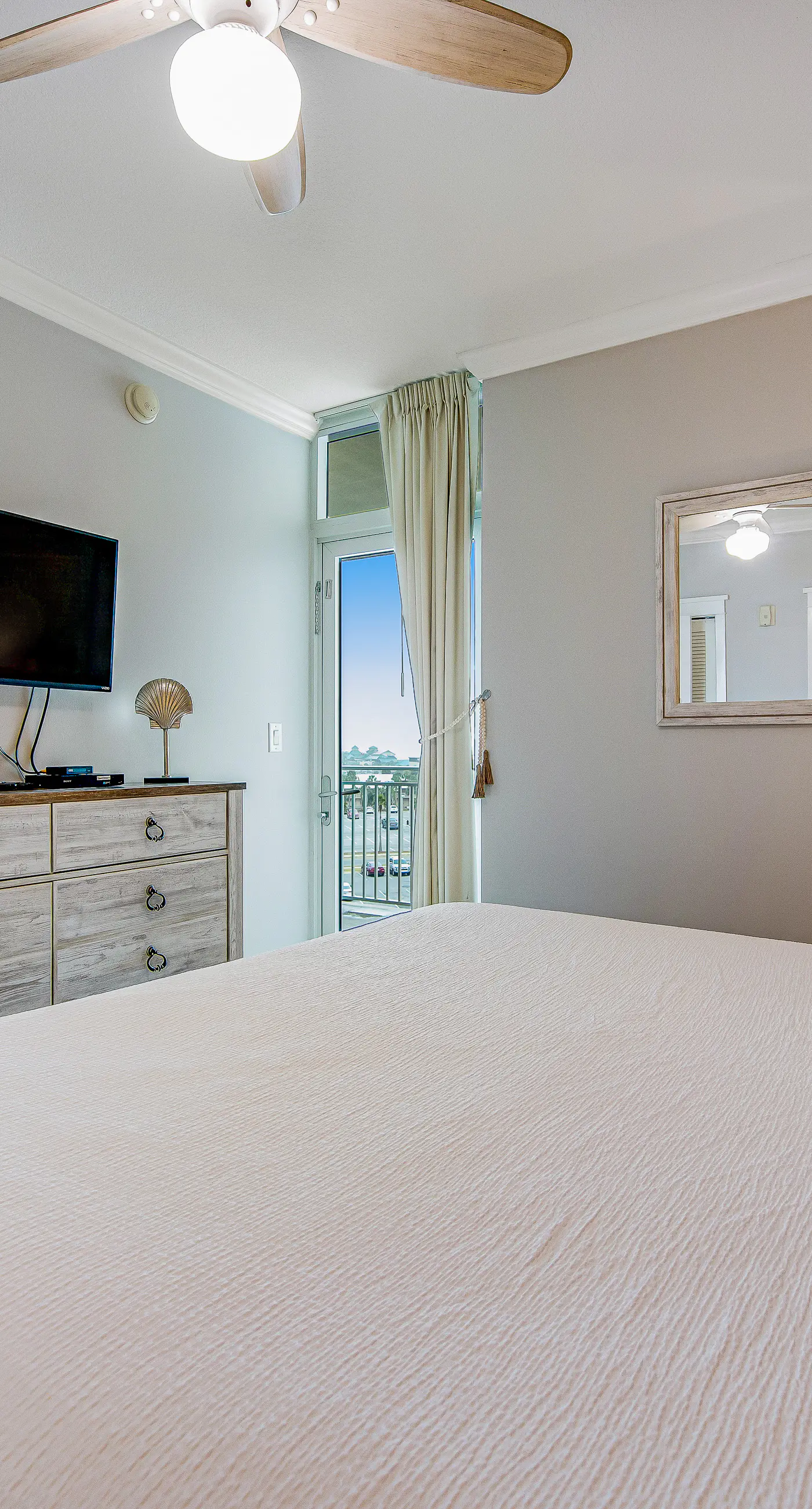 Spacious, Beachy Condo At Waterscape Children's Playground, 2 Hot Tubs