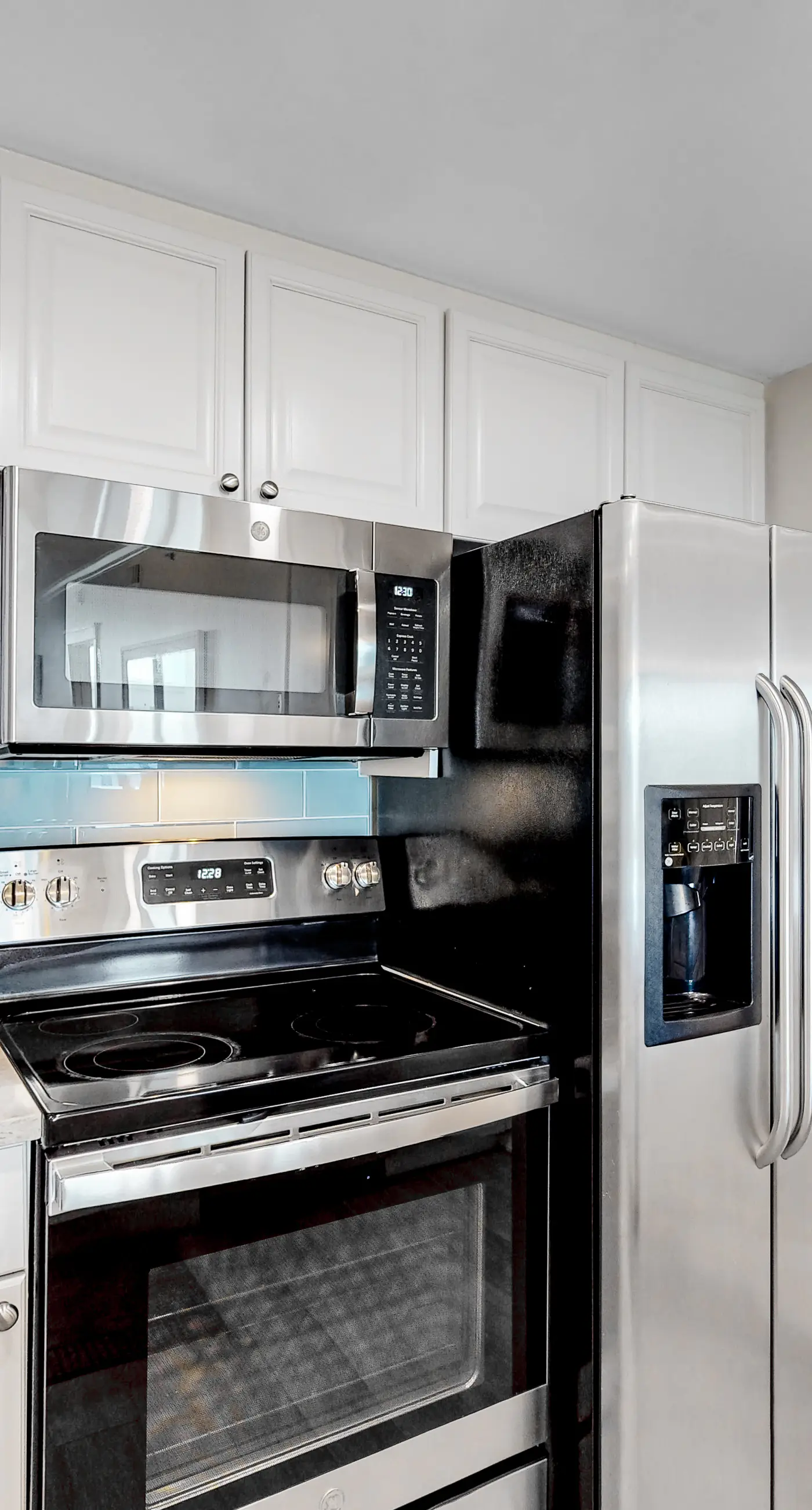 6th Floor Picture-Perfect Condo On Okaloosa Island Waterfall, Lazy River
