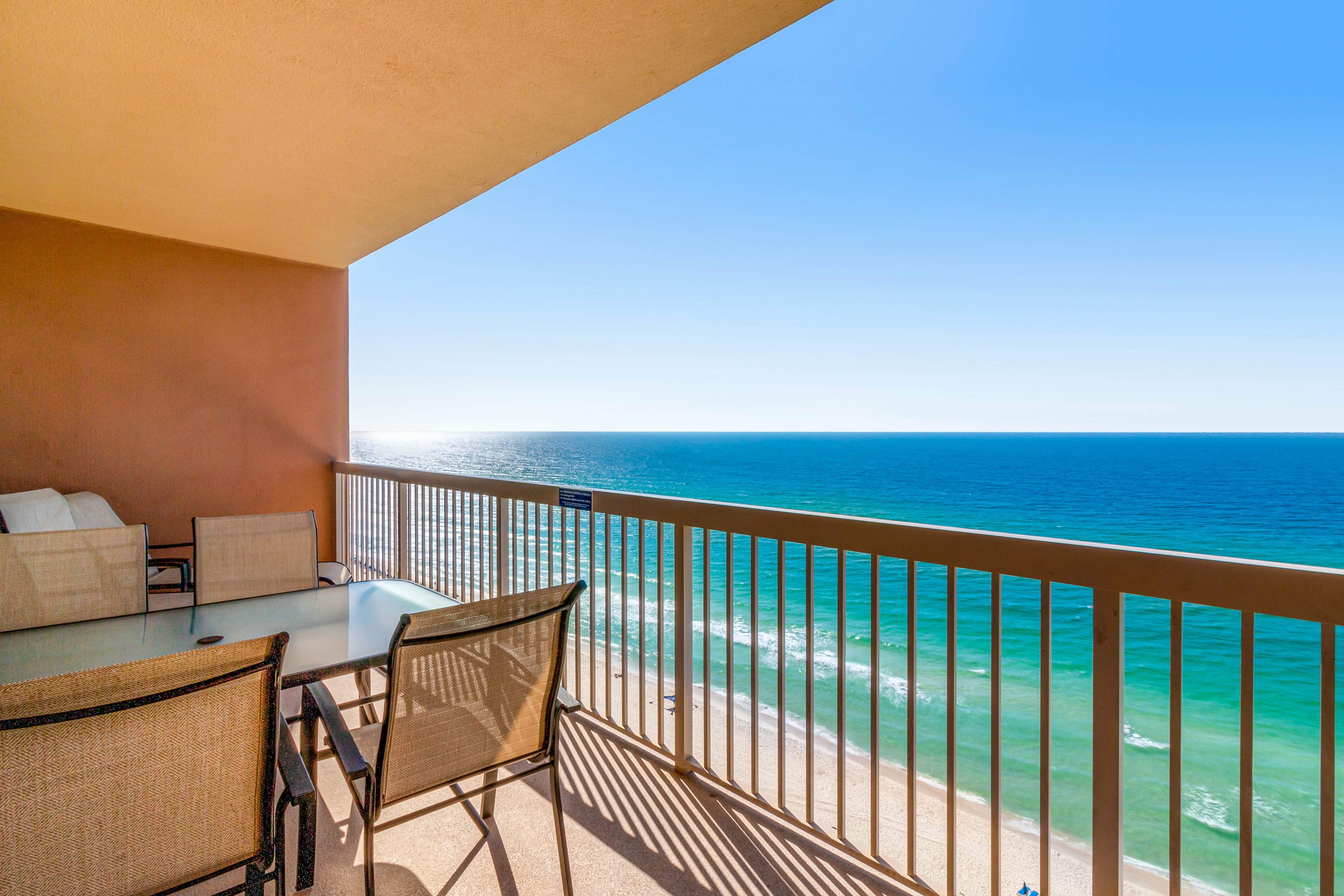 Stunning Gulf-front condo with balcony, pool, hot tub, gym & beach views