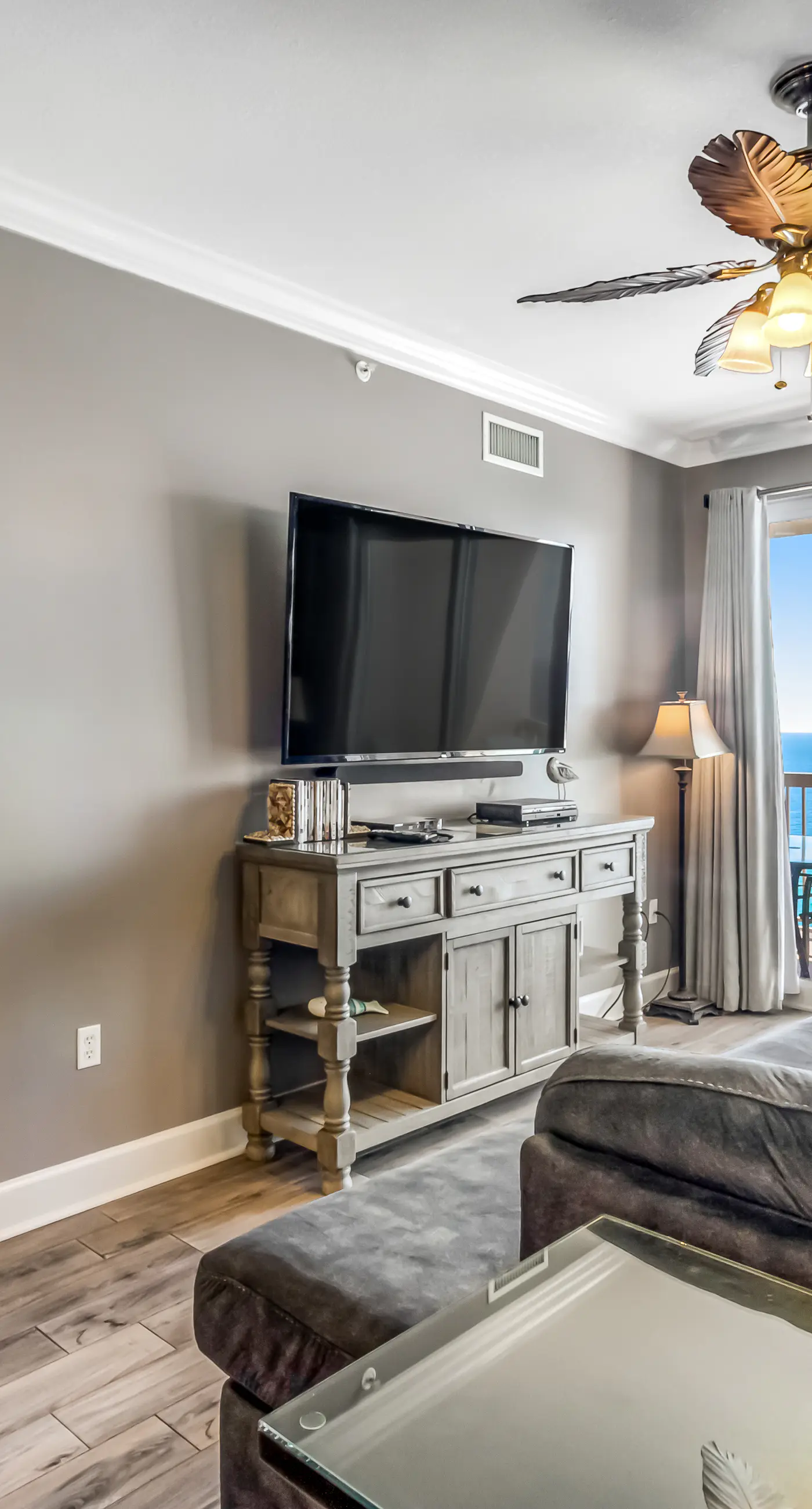 Stunning Gulf-front condo with balcony, pool, hot tub, gym & beach views