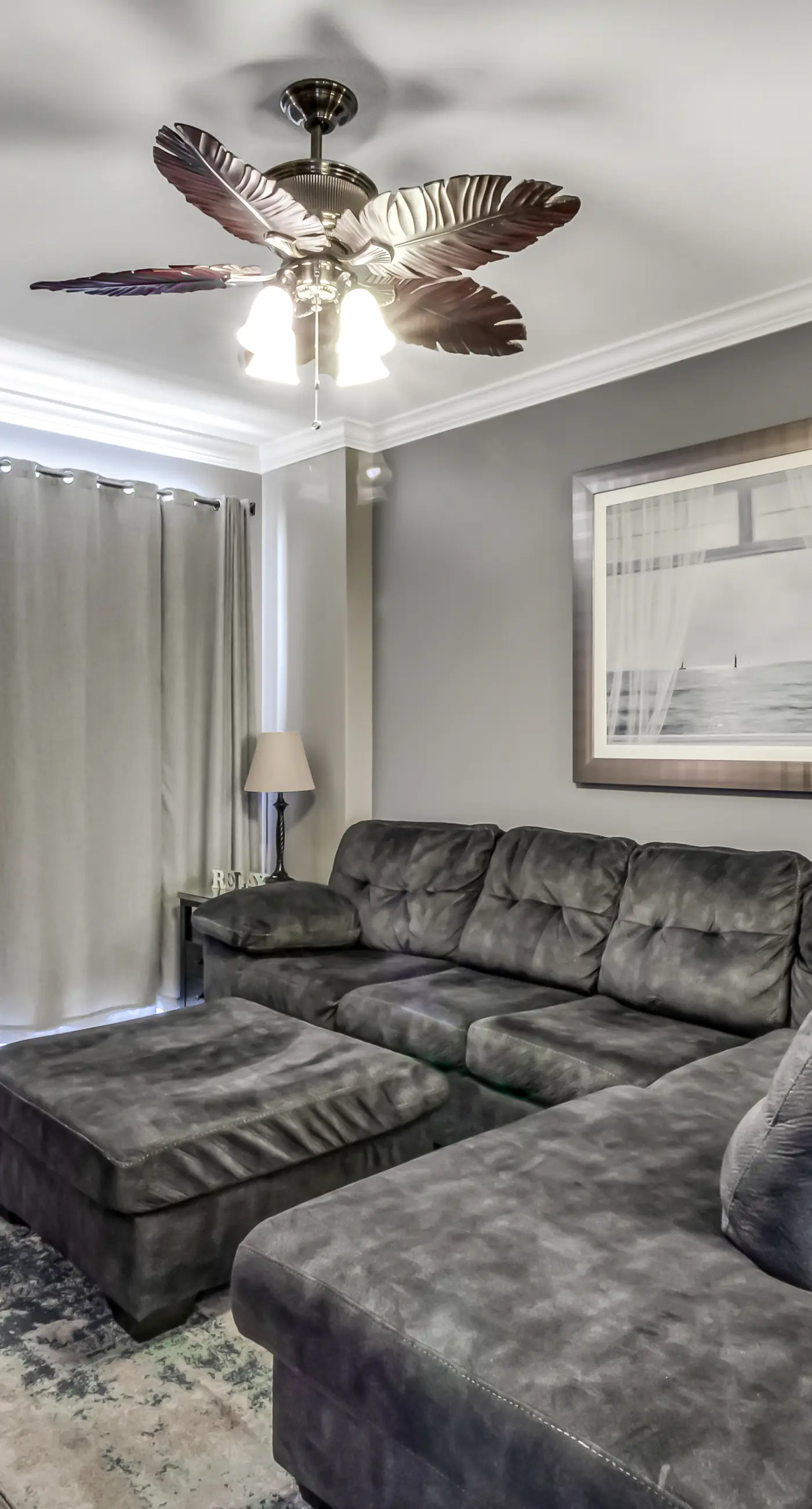 Stunning Gulf-front condo with balcony, pool, hot tub, gym & beach views