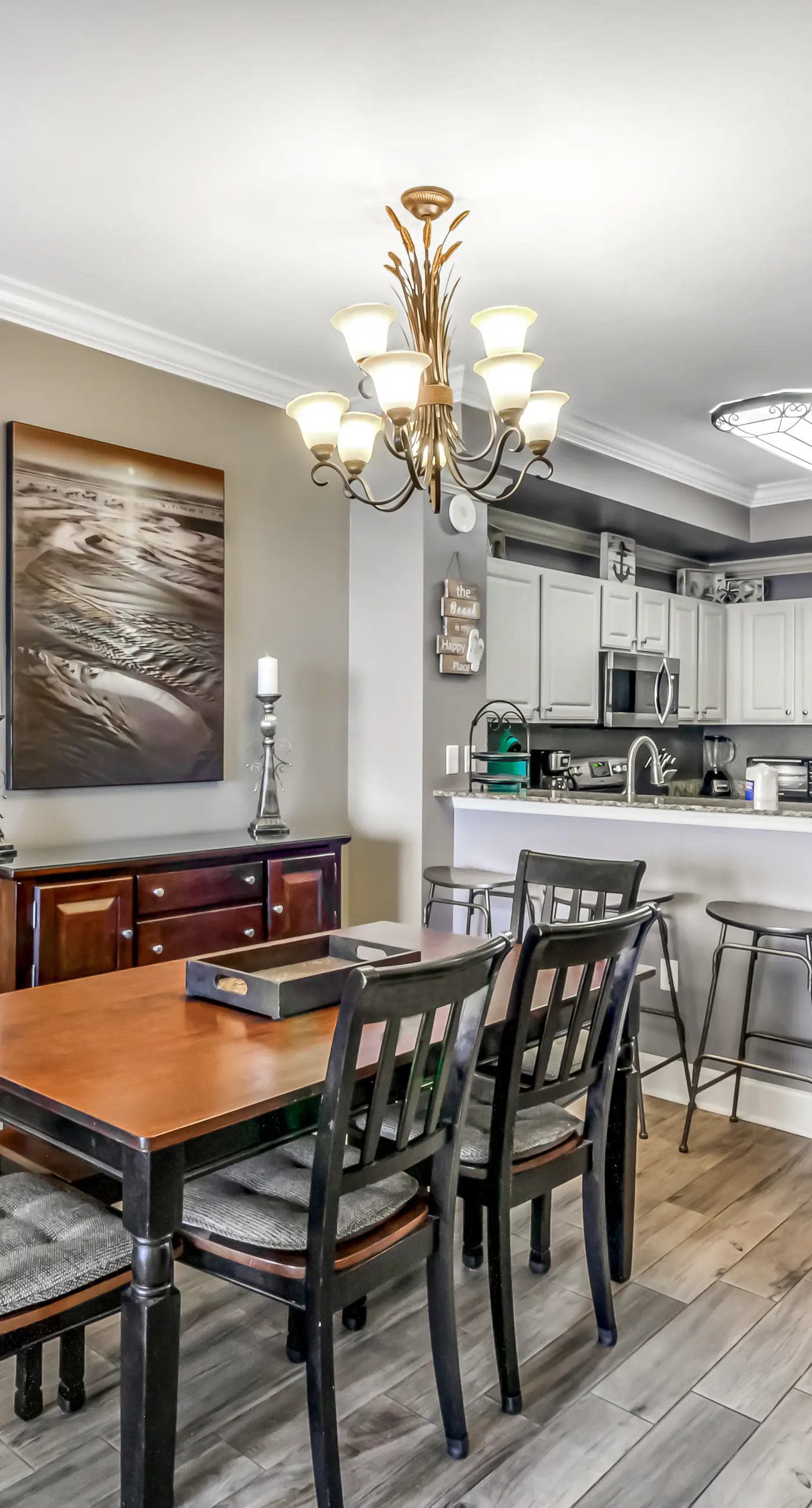 Stunning Gulf-front condo with balcony, pool, hot tub, gym & beach views