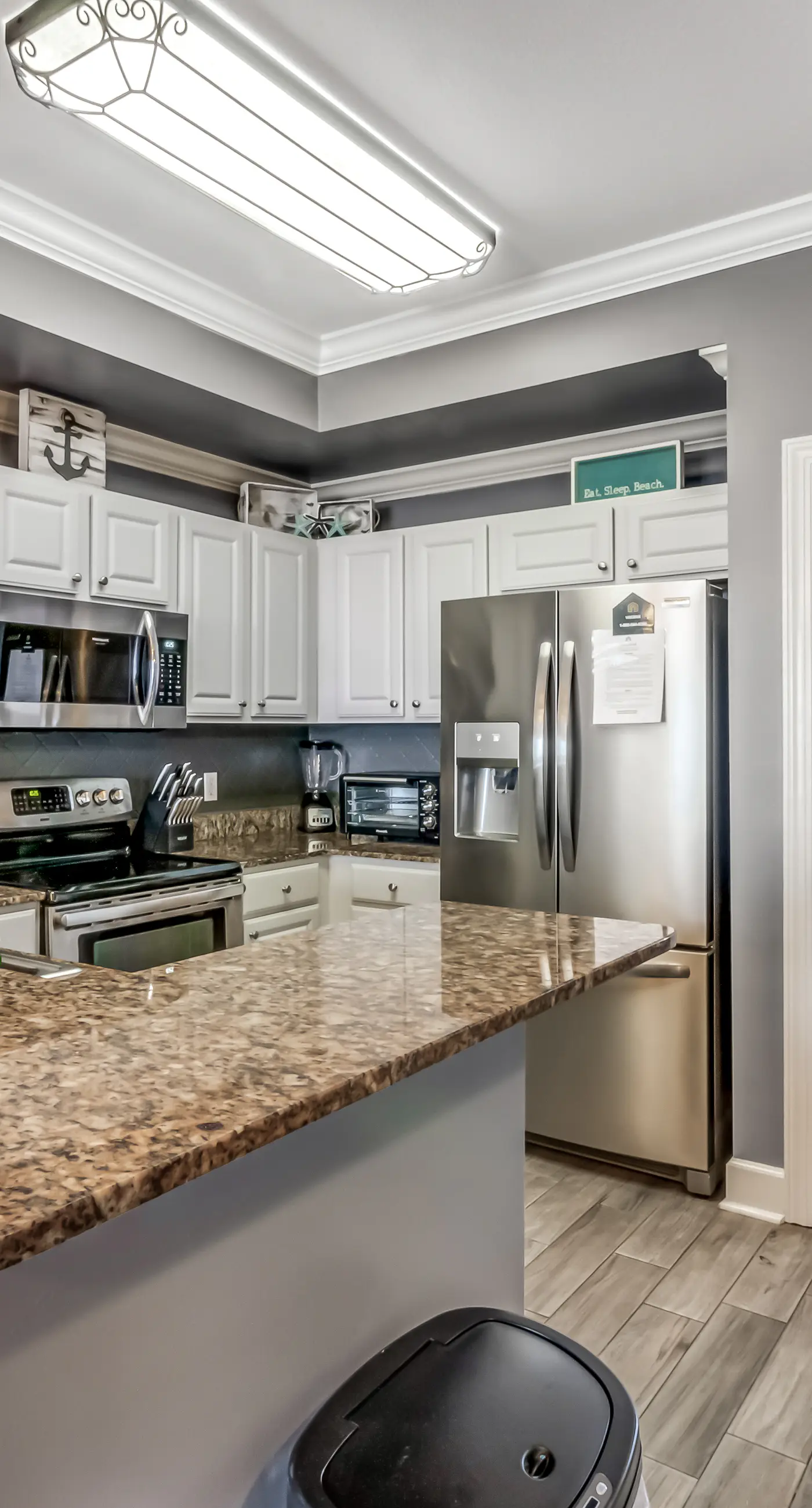 Stunning Gulf-front condo with balcony, pool, hot tub, gym & beach views