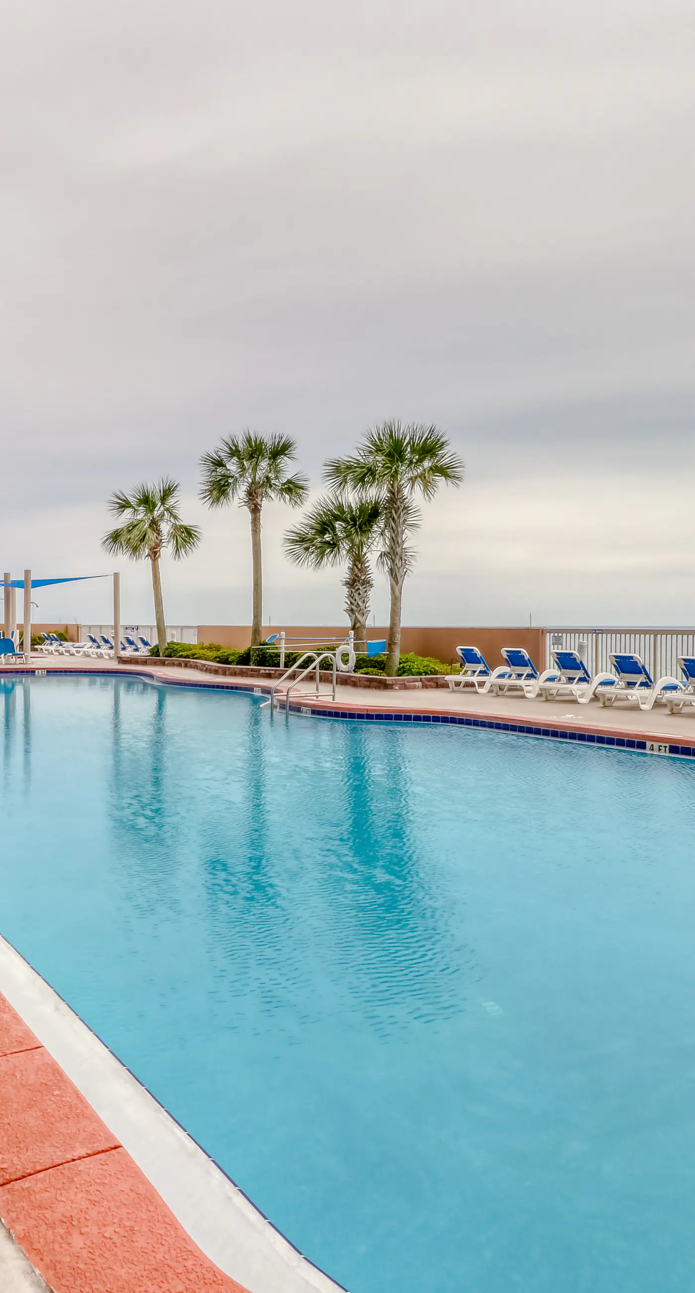 Stunning Gulf-front condo with balcony, pool, hot tub, gym & beach views