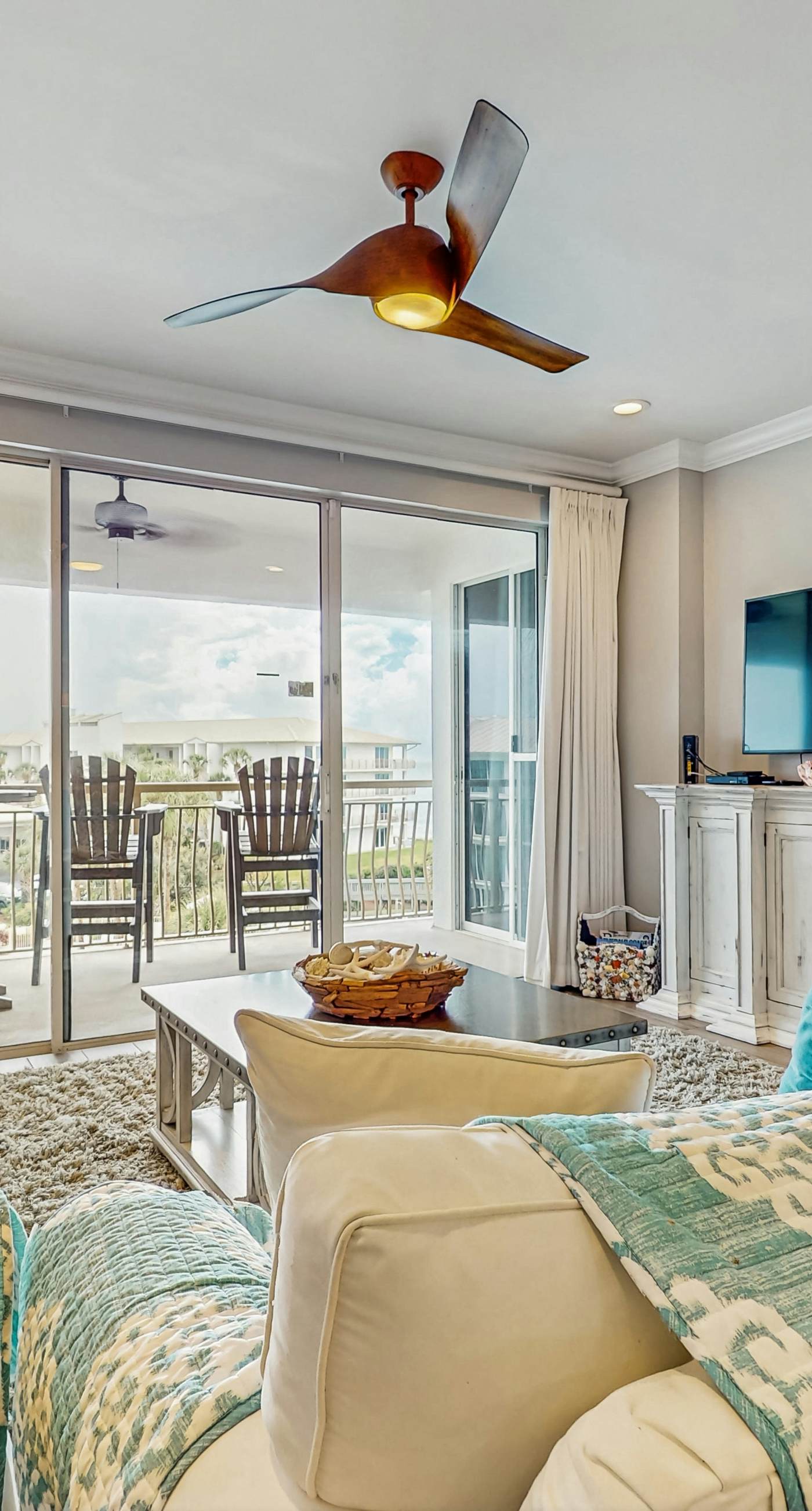 Water-view condo with pool, hot tub & pickleball