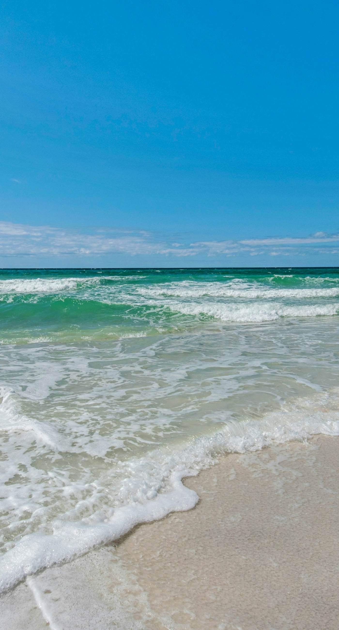 Water-view condo with pool, hot tub & pickleball